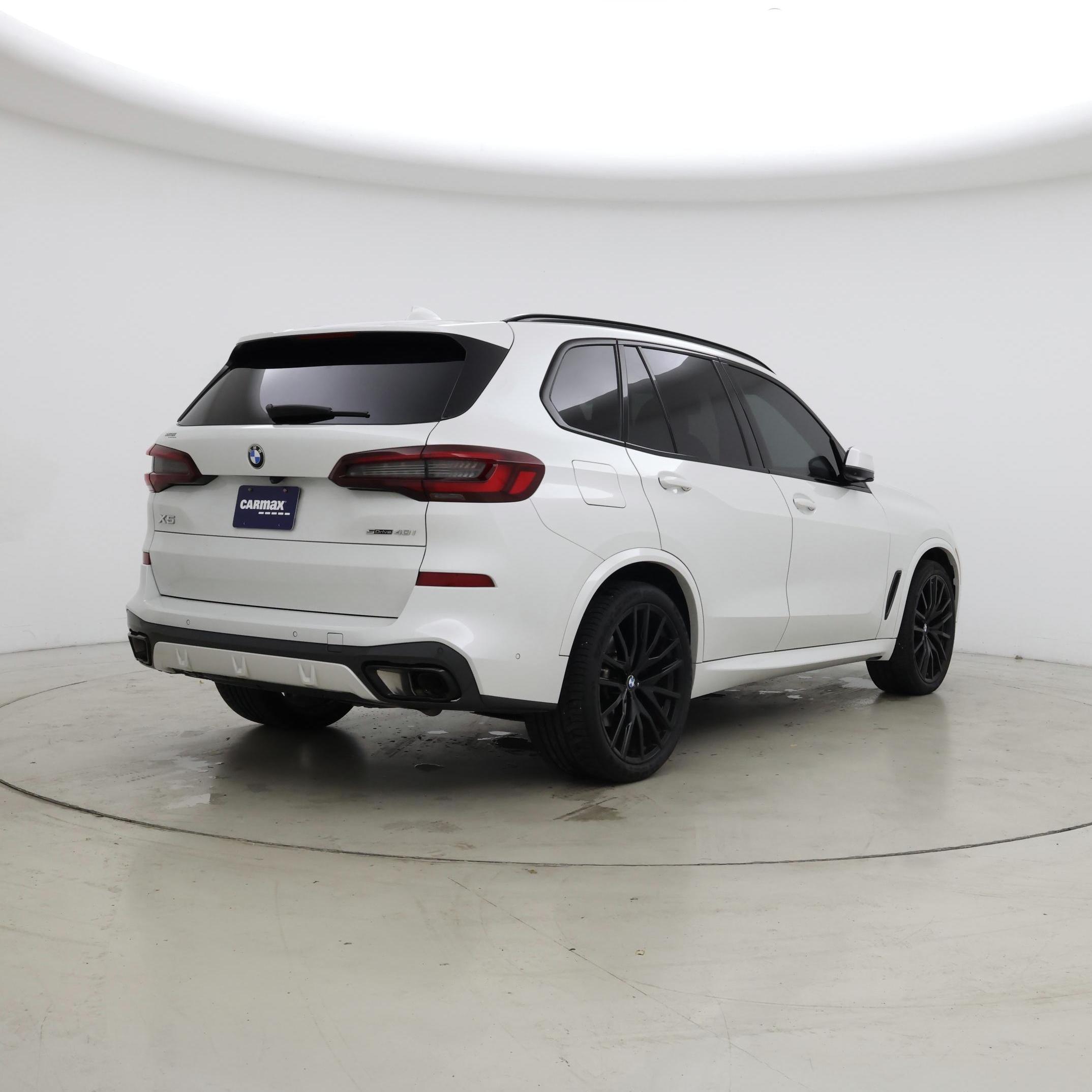 Thumbnail: 2023 BMW X5 - 8