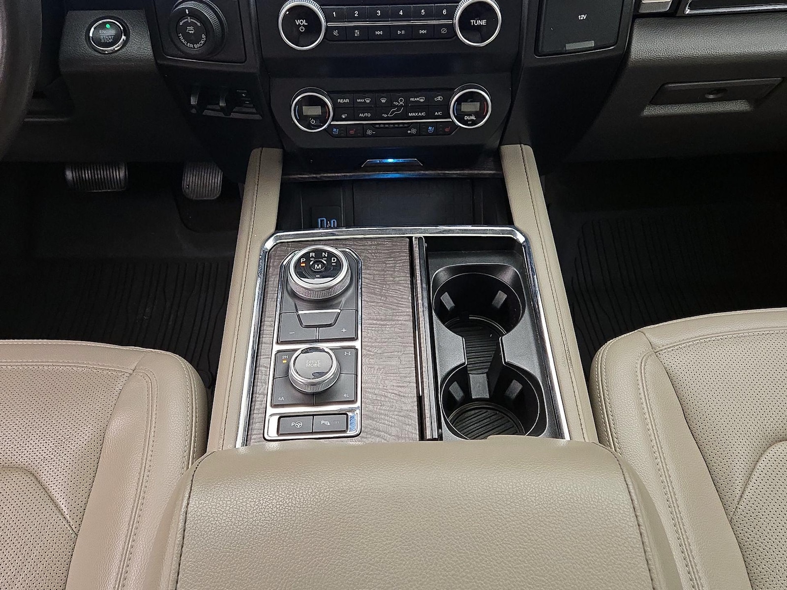2021 Ford Expedition Limited - Photo 19