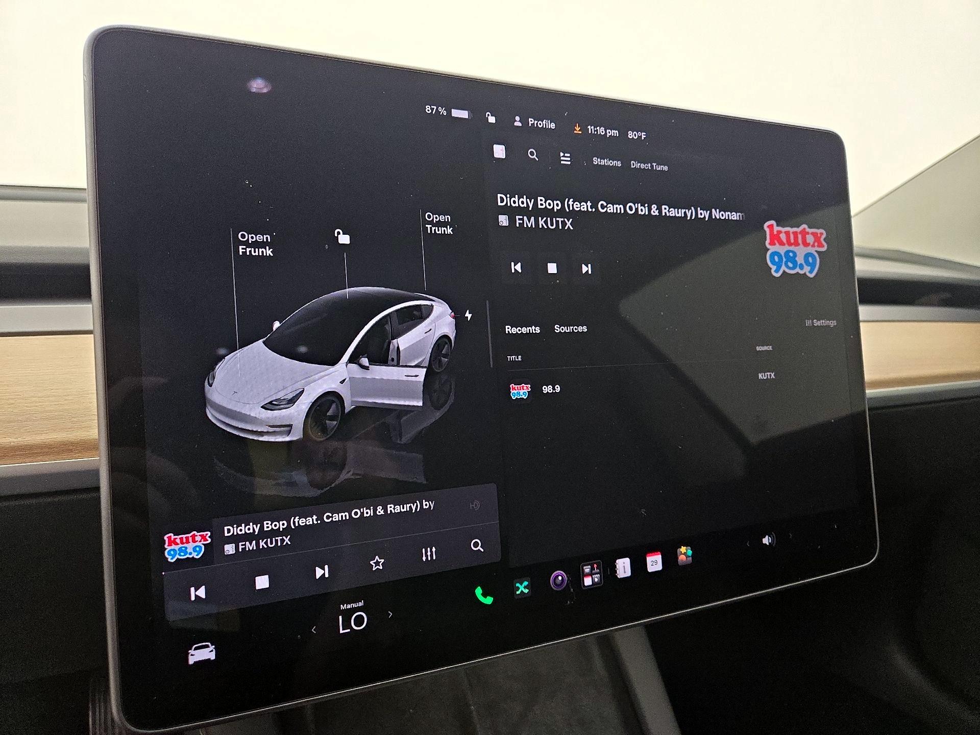 Thumbnail: 2023 Tesla Model 3 - 15