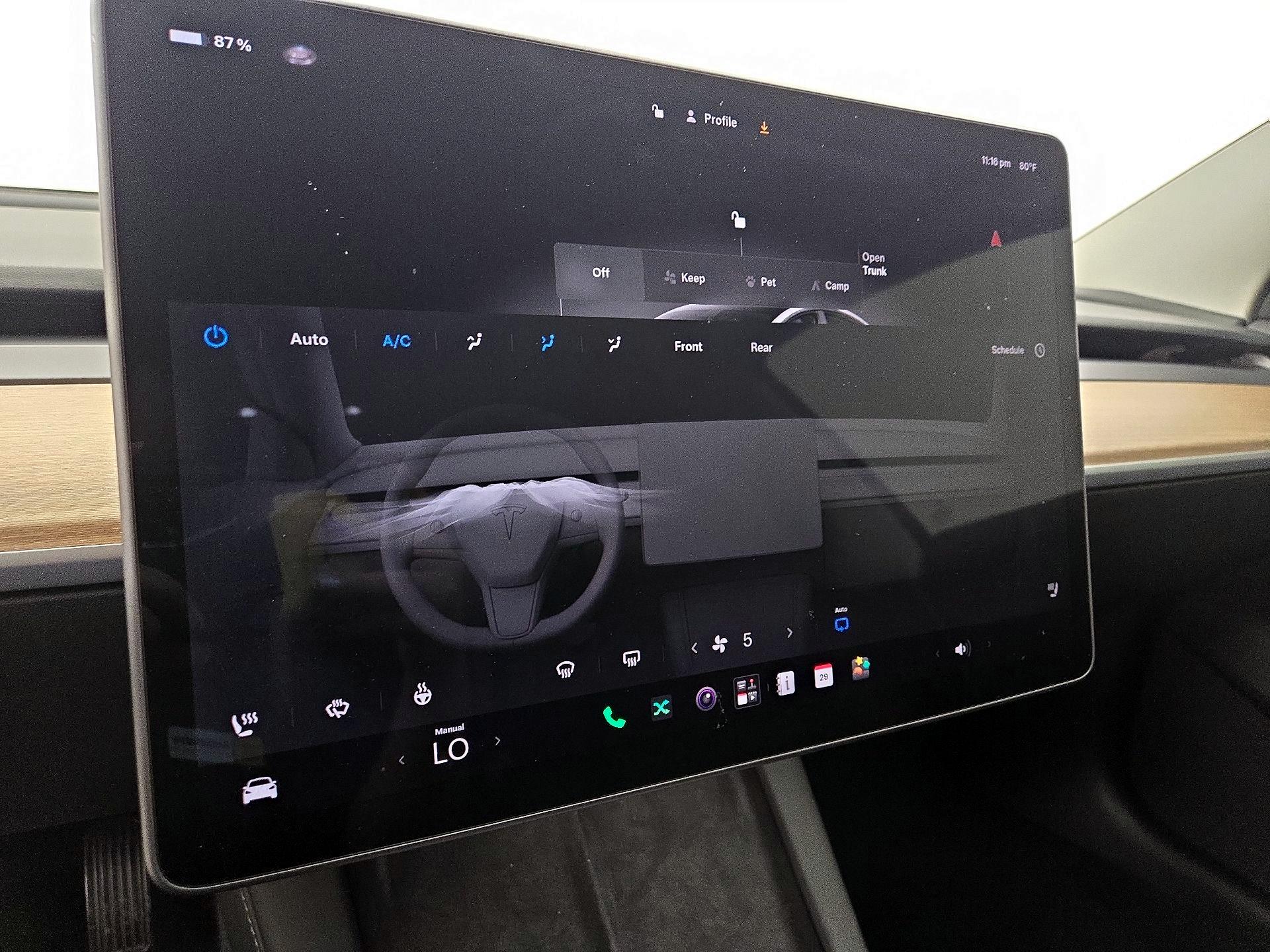 Thumbnail: 2023 Tesla Model 3 - 16
