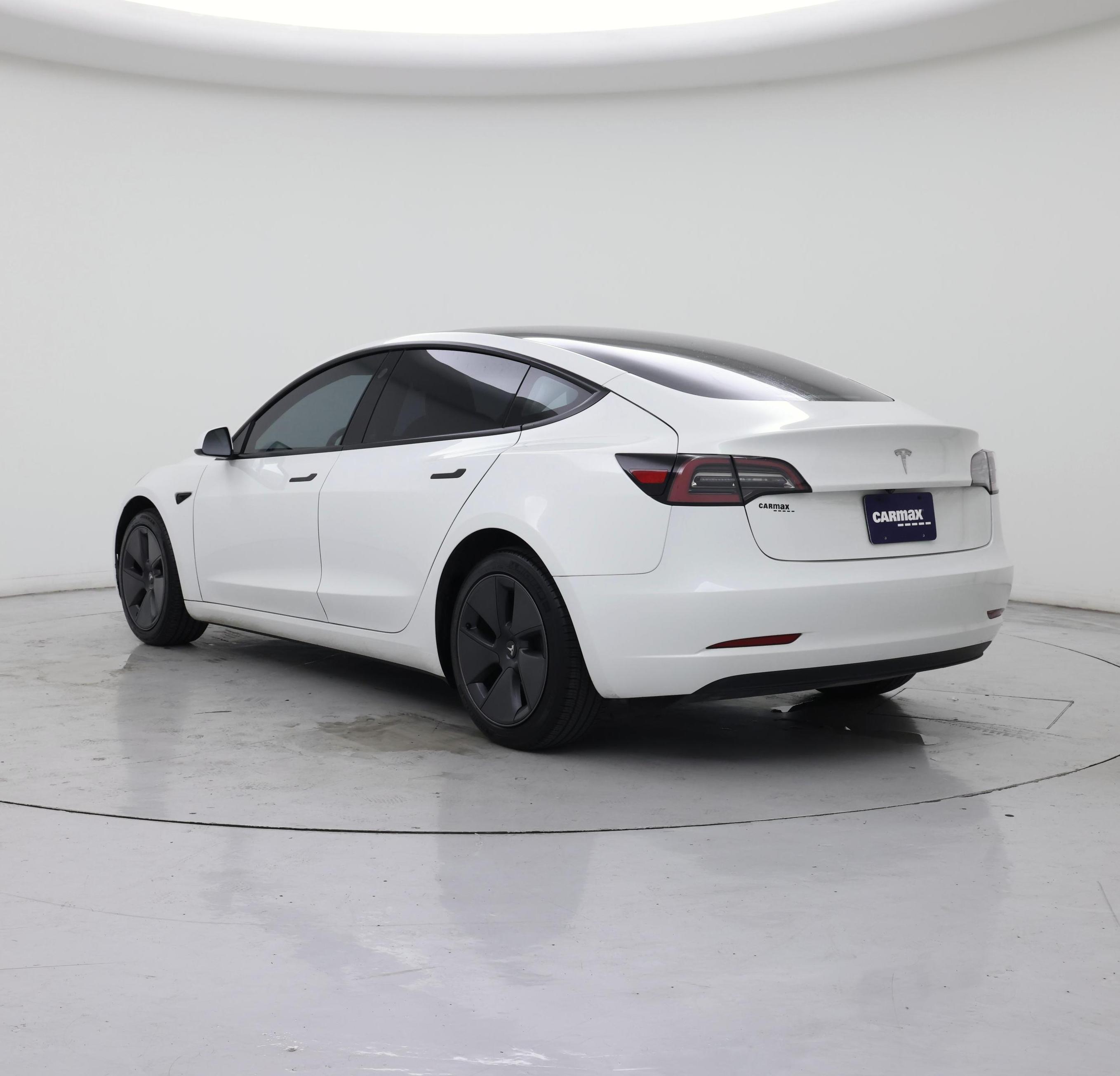Thumbnail: 2023 Tesla Model 3 - 2