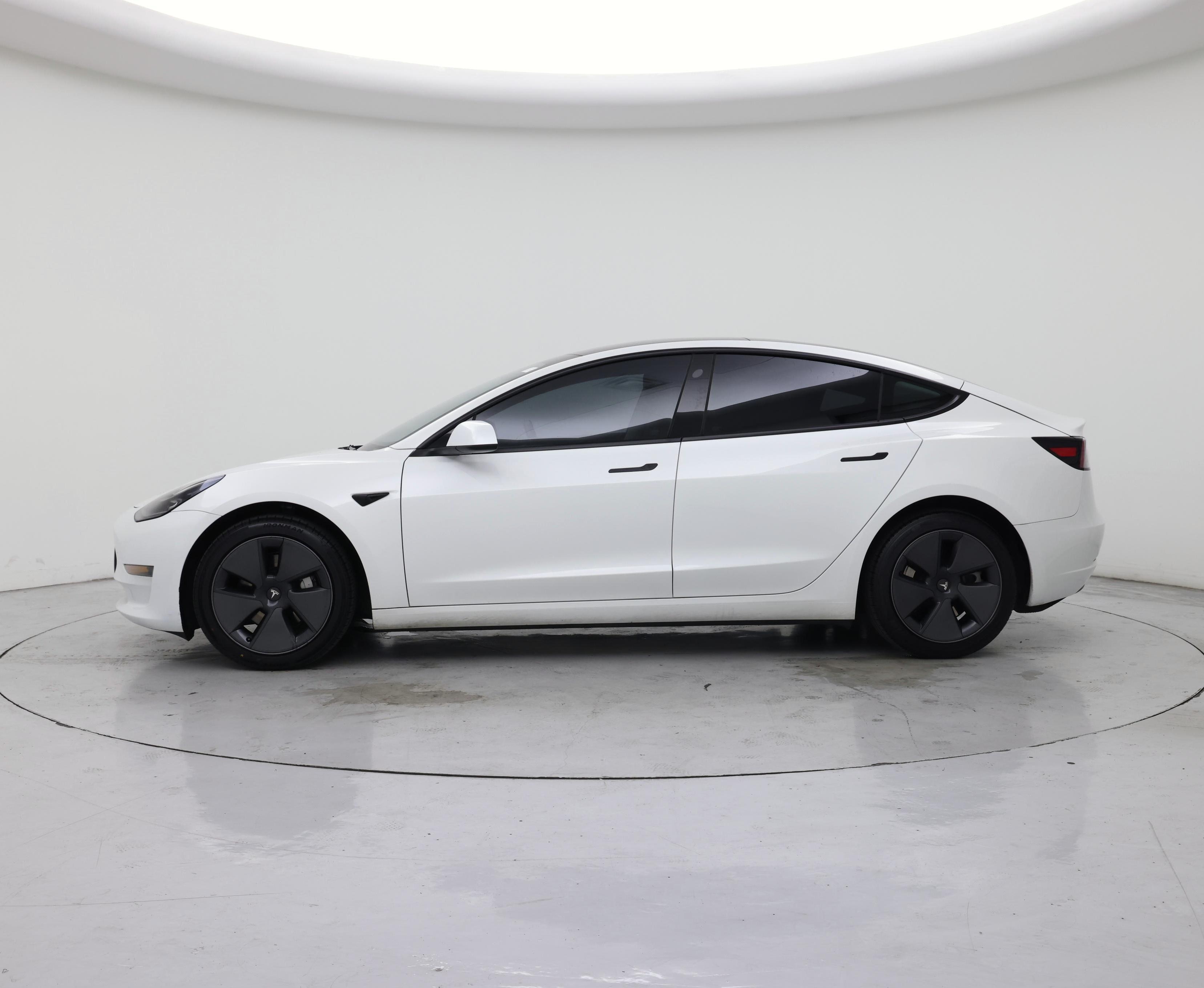 Thumbnail: 2023 Tesla Model 3 - 3