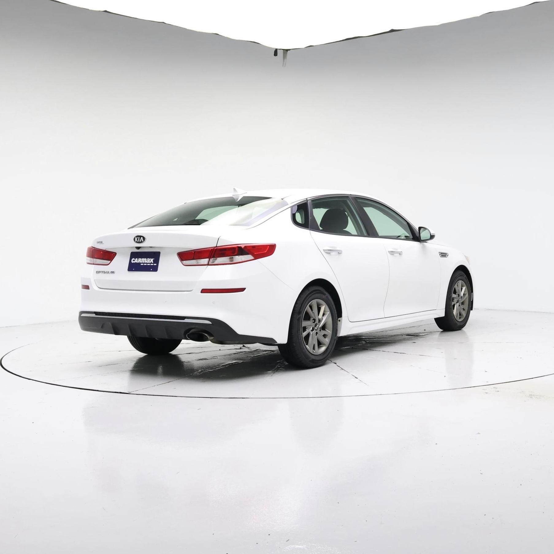 Thumbnail: 2019 Kia Optima - 8