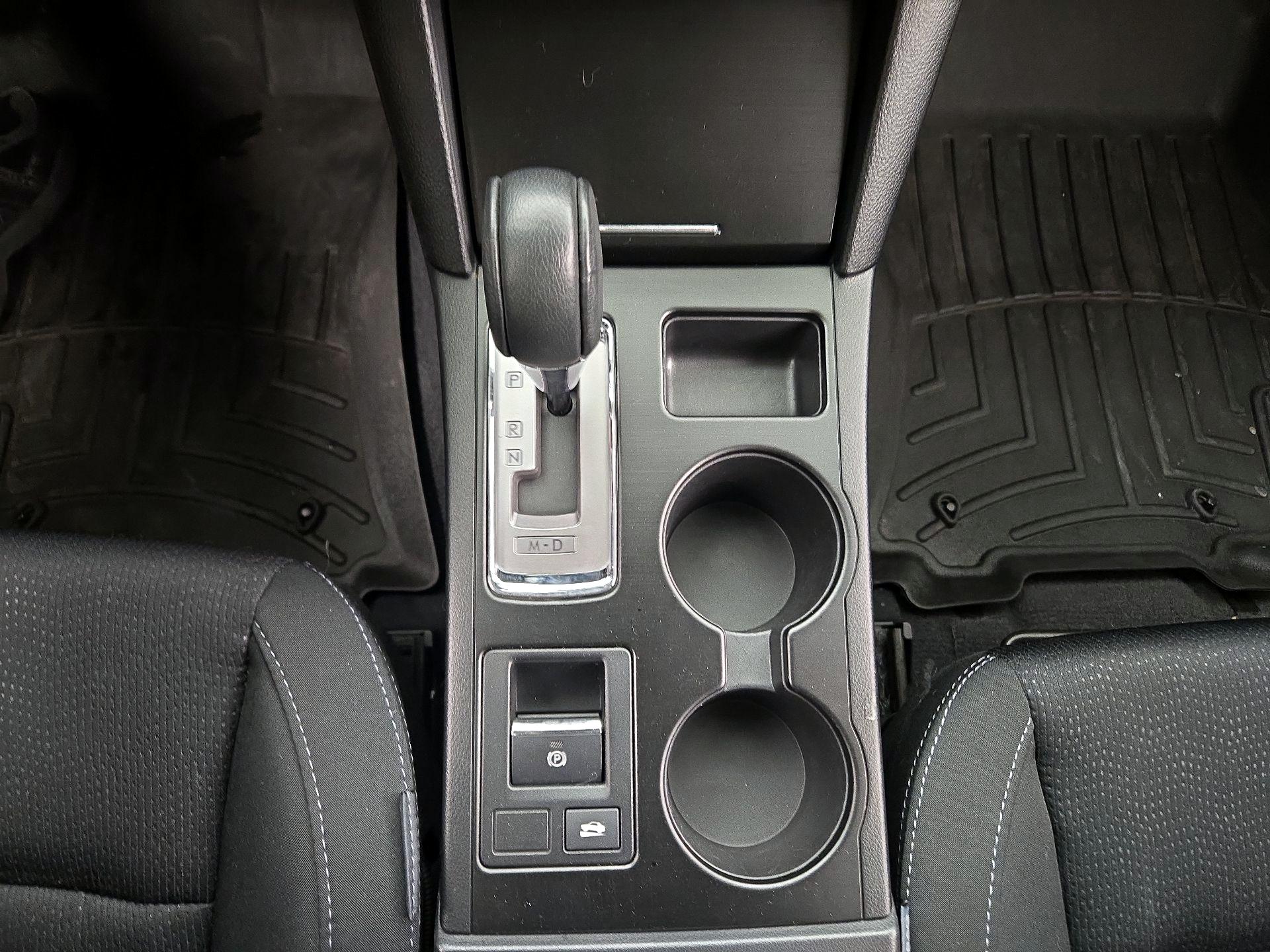 Thumbnail: 2016 Subaru Legacy - 16
