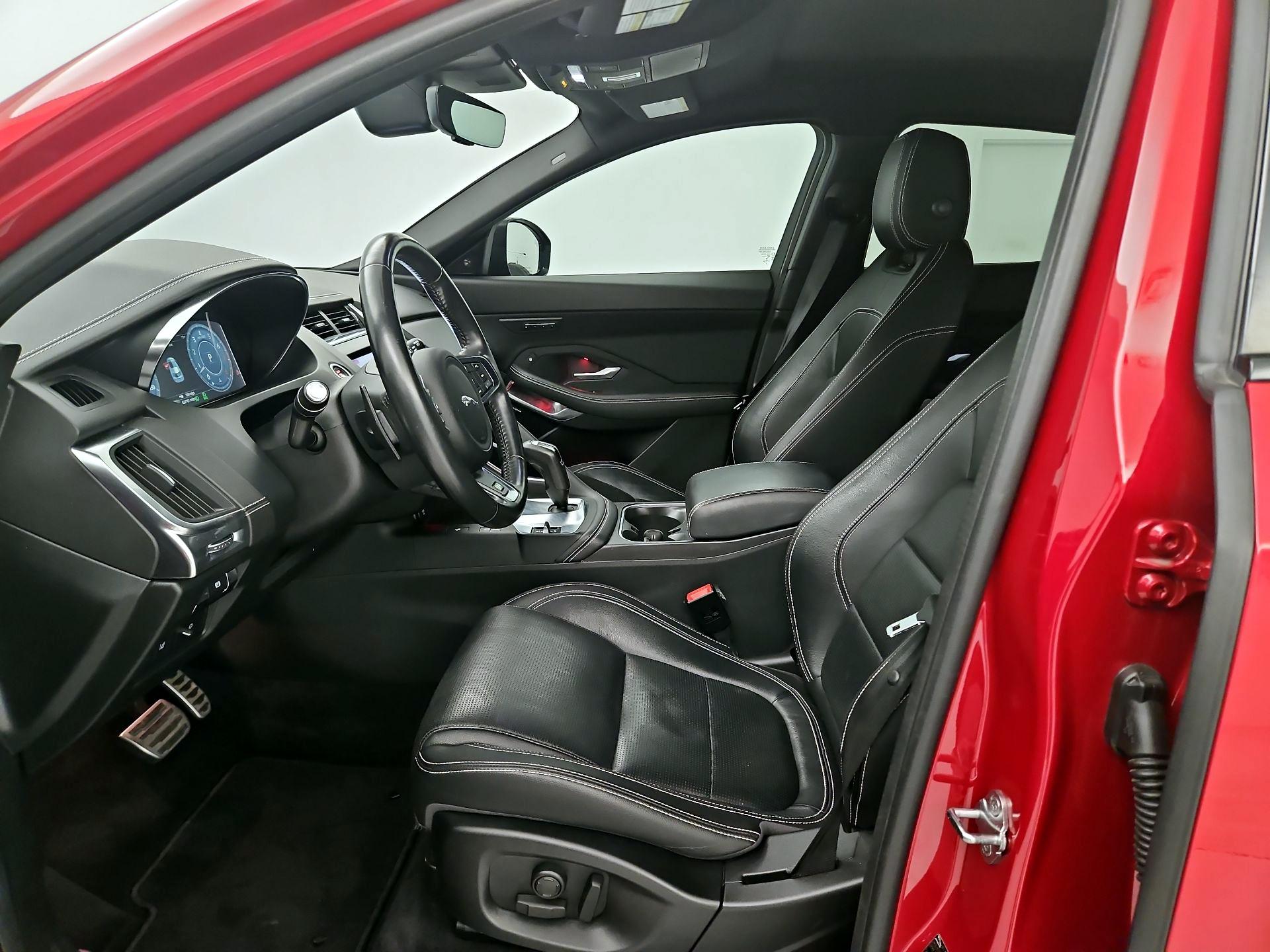Thumbnail: 2020 Jaguar E-Pace - 11