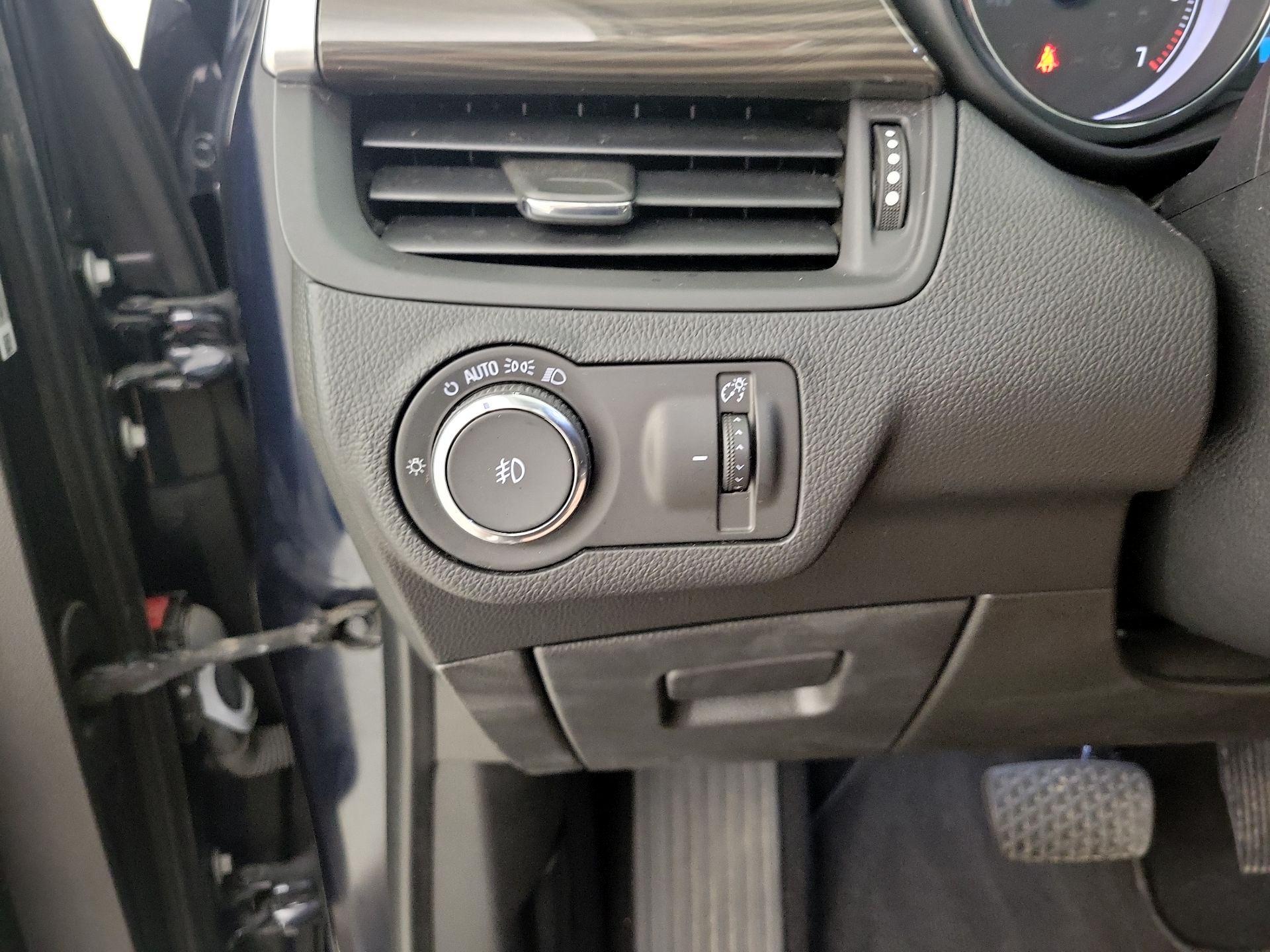 Thumbnail: 2020 Buick Envision - 13