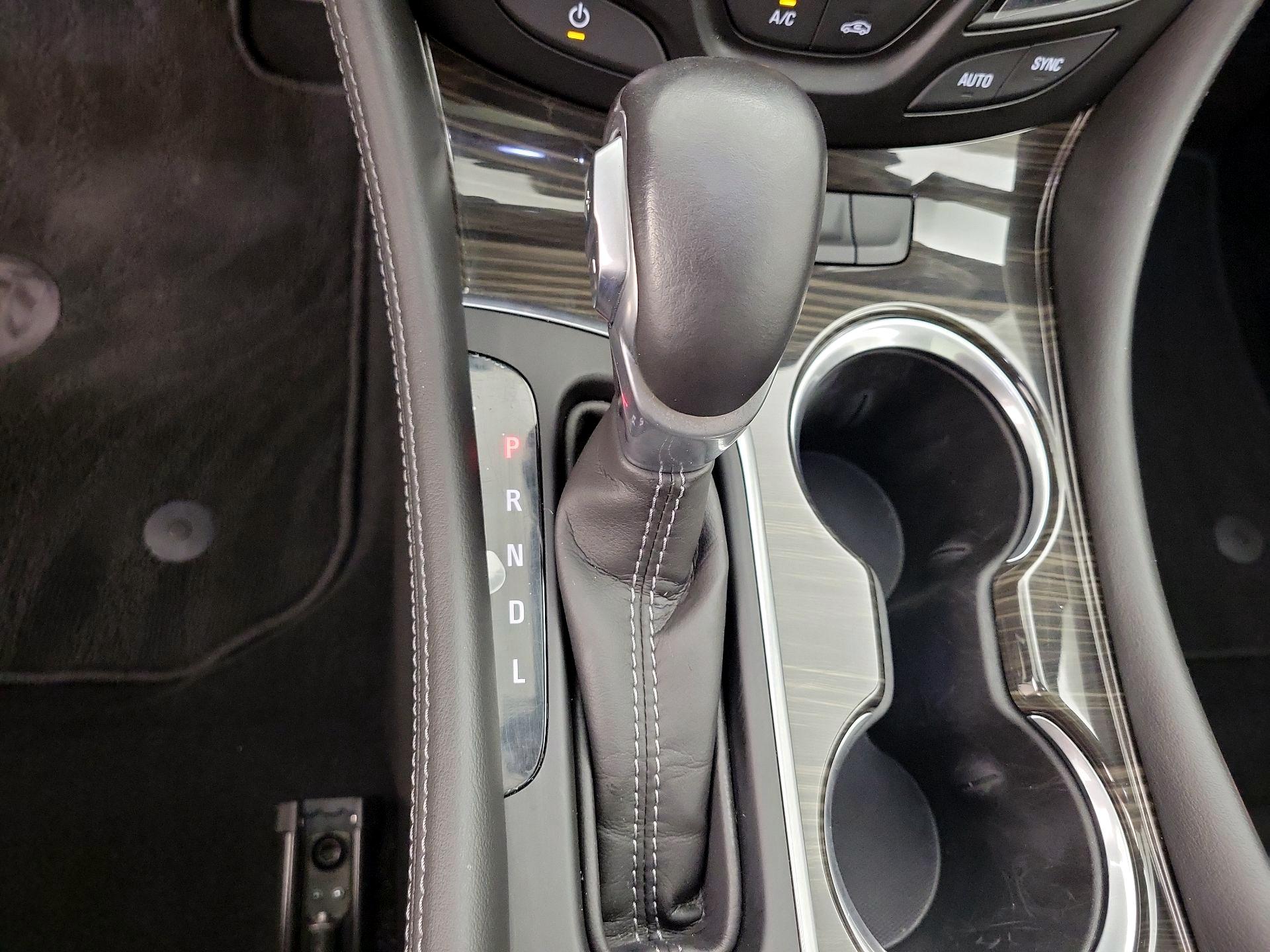 Thumbnail: 2020 Buick Envision - 18