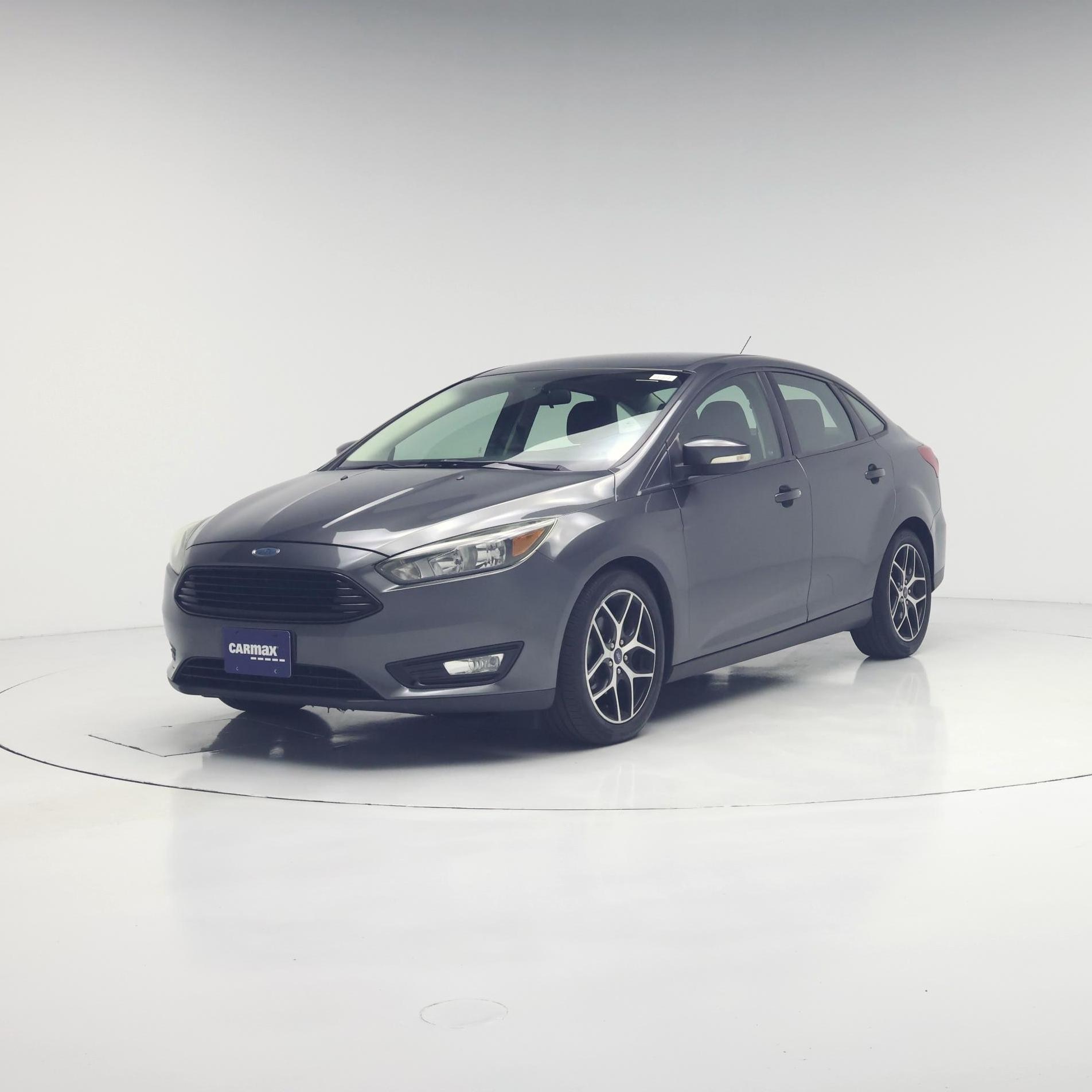 Thumbnail: 2017 Ford Focus - 4