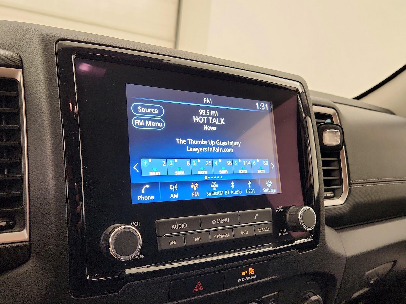 2022 Nissan Frontier SV - Photo 16