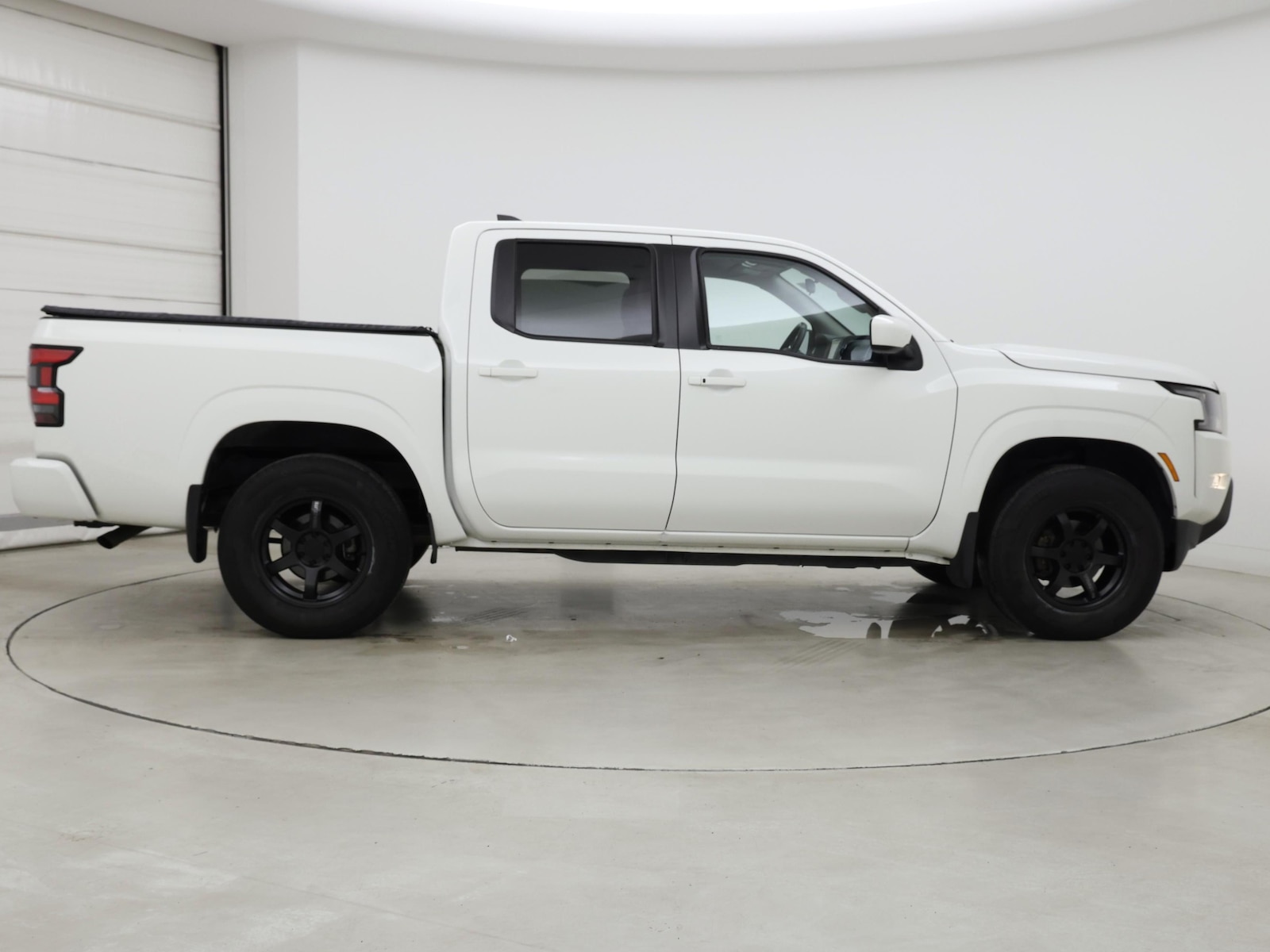 2022 Nissan Frontier SV - Photo 8