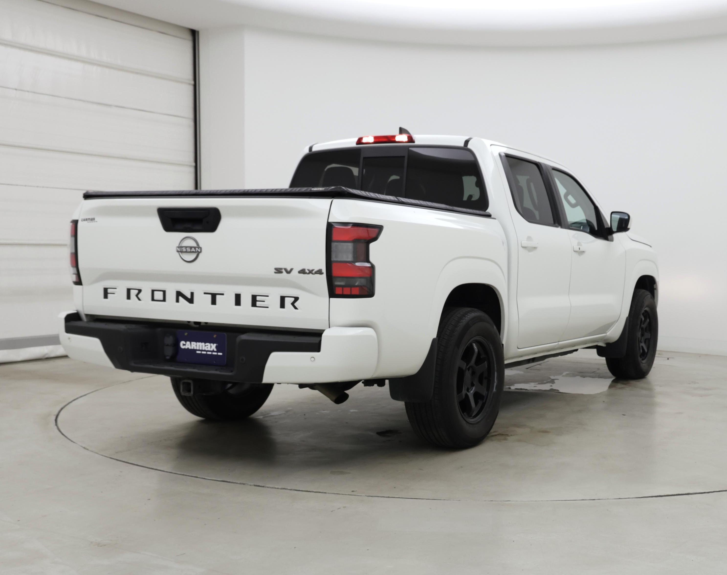Thumbnail: 2022 Nissan Frontier - 8