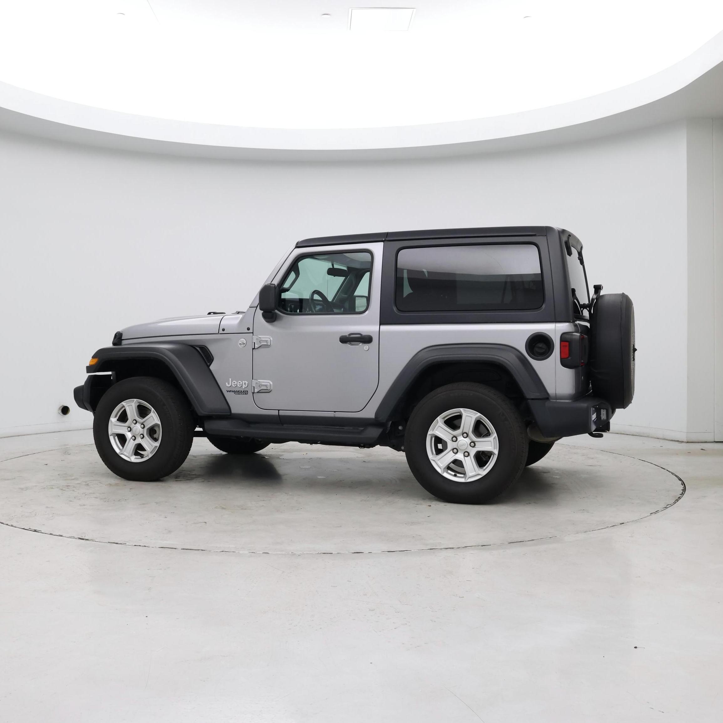 Thumbnail: 2020 Jeep Wrangler - 3
