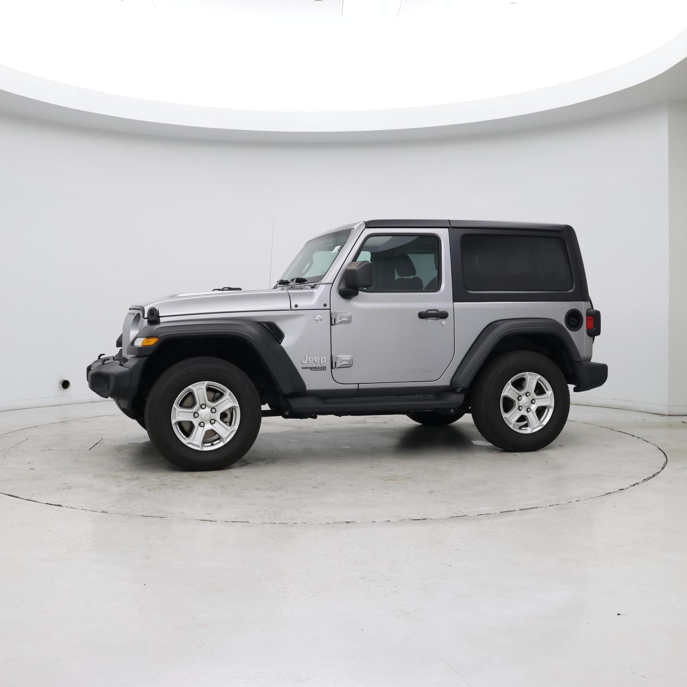 Thumbnail: 2020 Jeep Wrangler - 4