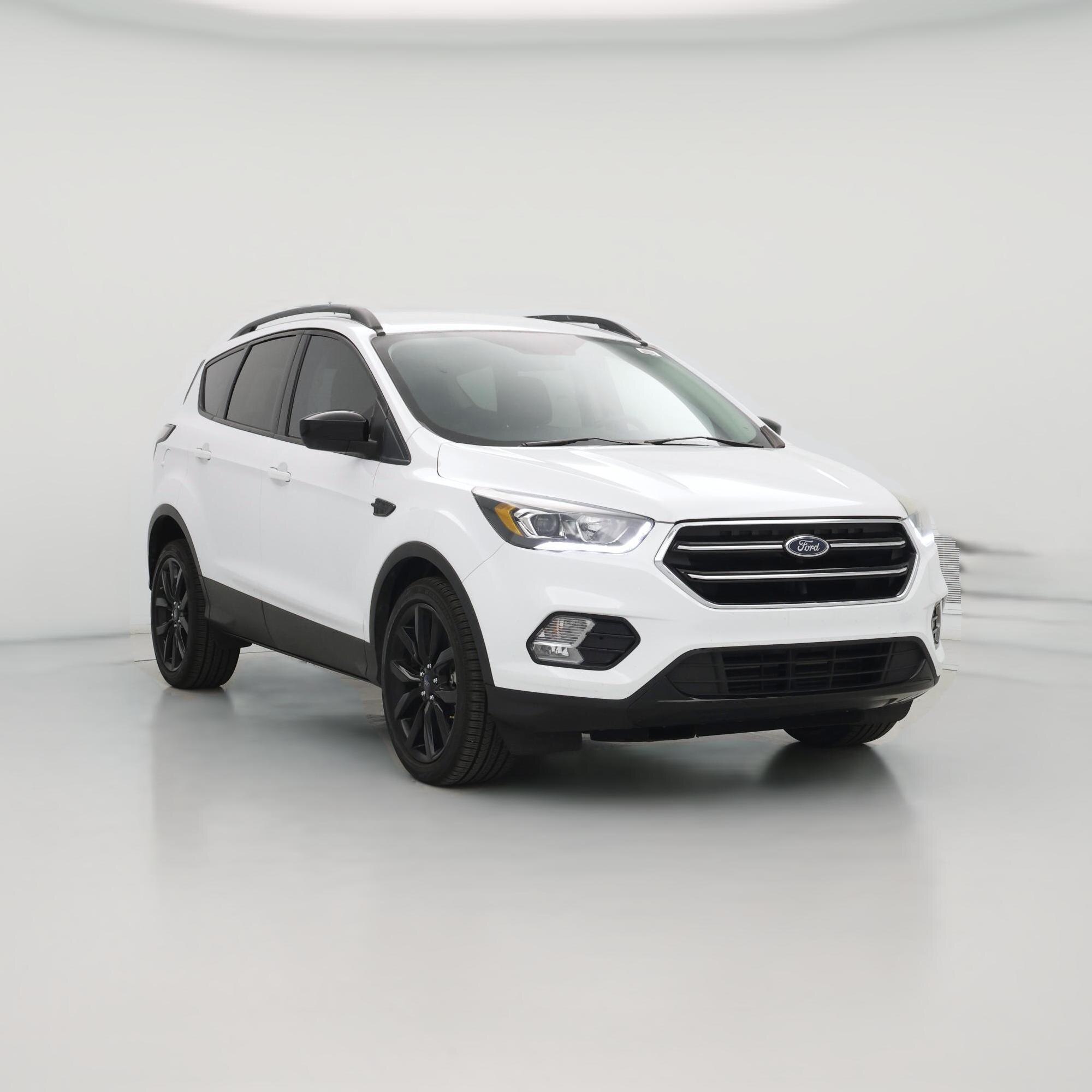 Thumbnail: 2017 Ford Escape - 1