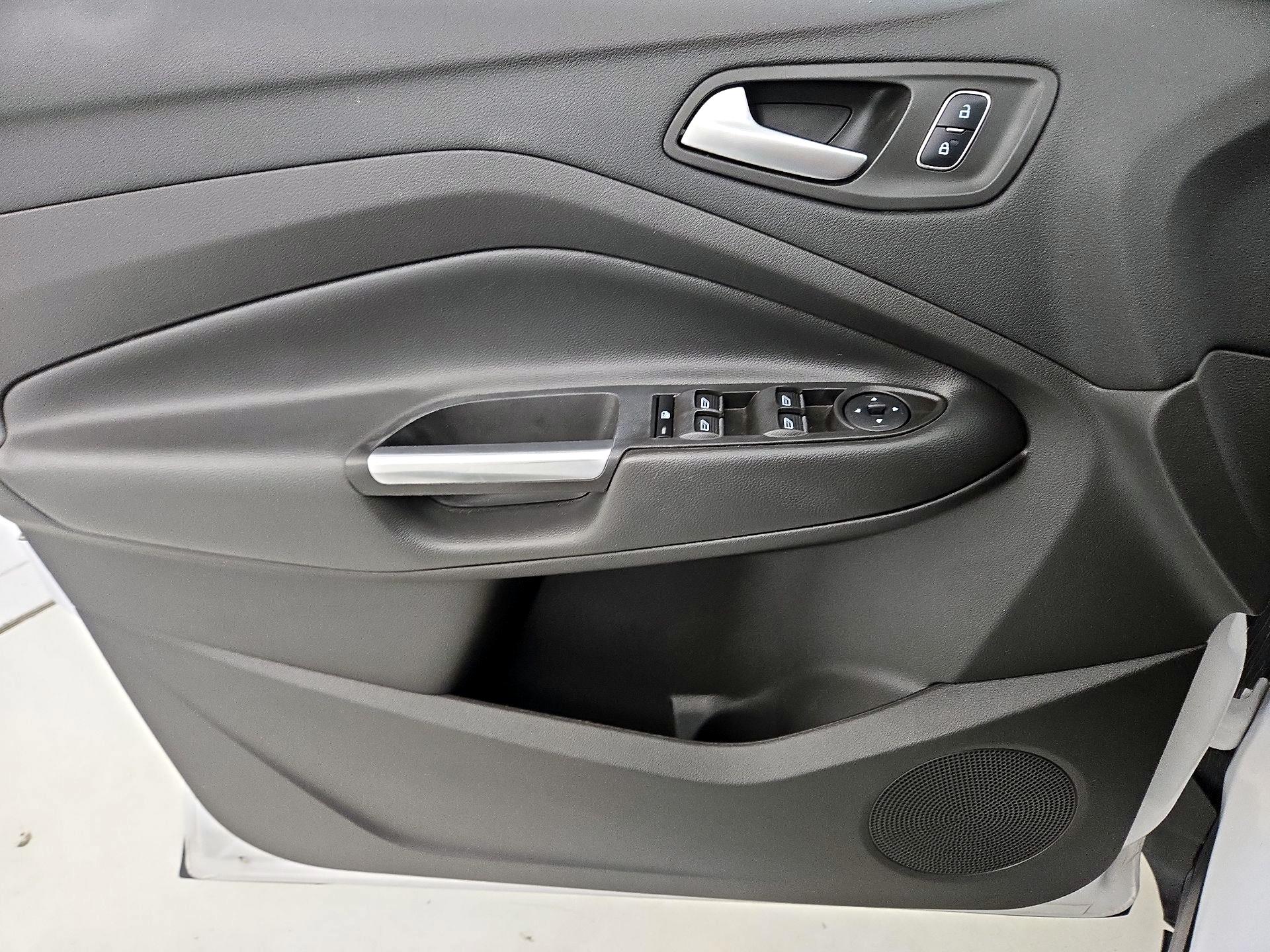 Thumbnail: 2017 Ford Escape - 12