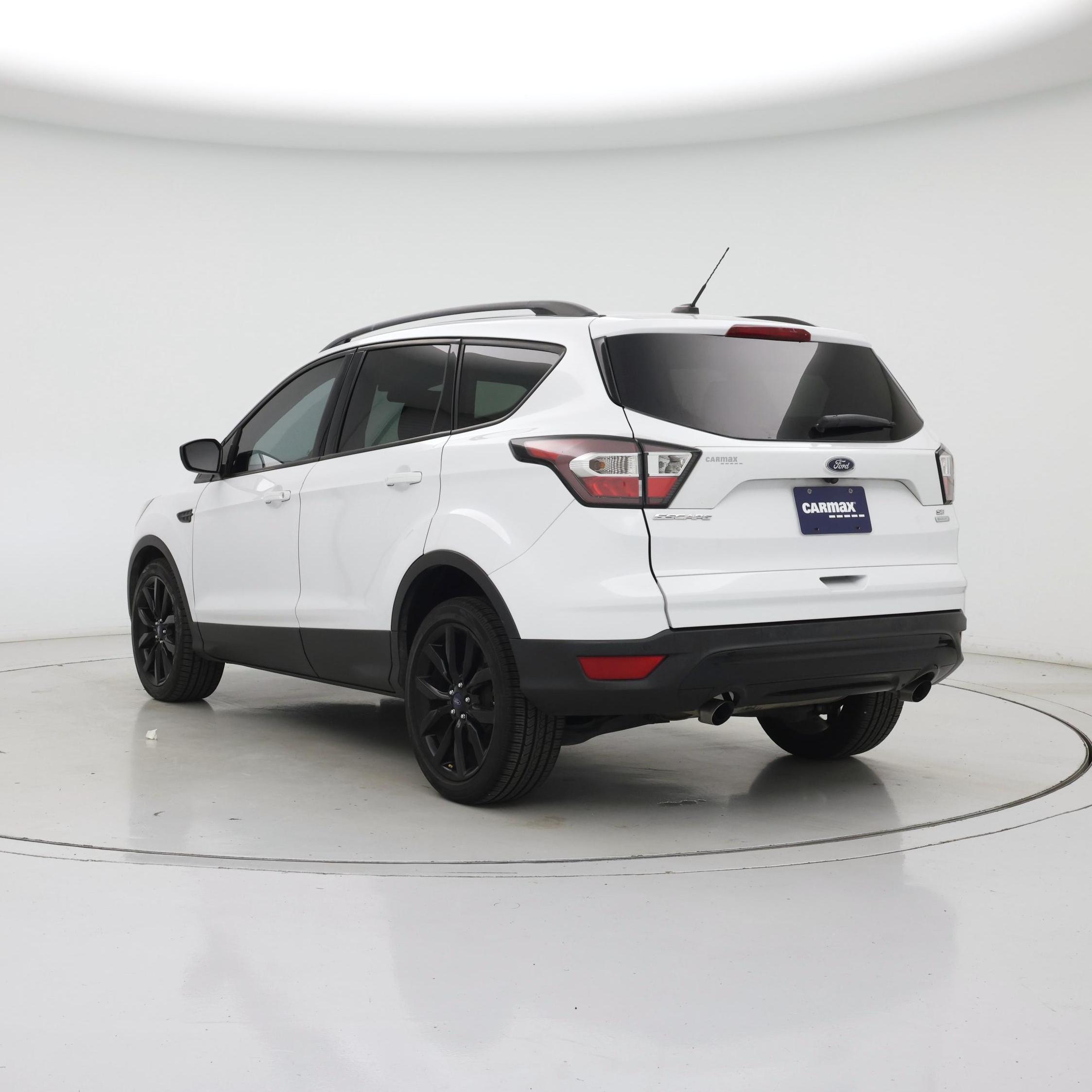 Thumbnail: 2017 Ford Escape - 2