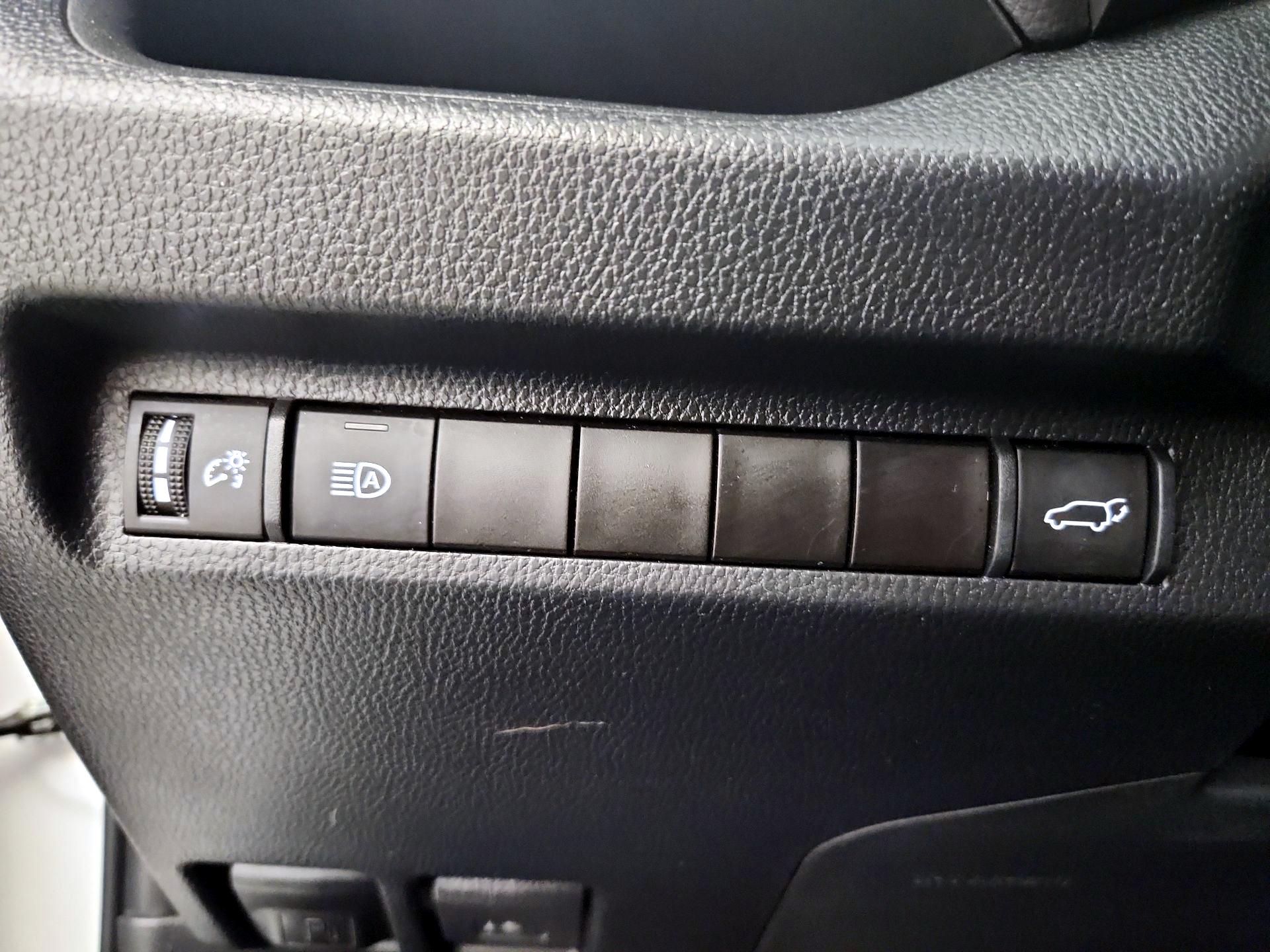 Thumbnail: 2023 Toyota RAV4 - 13