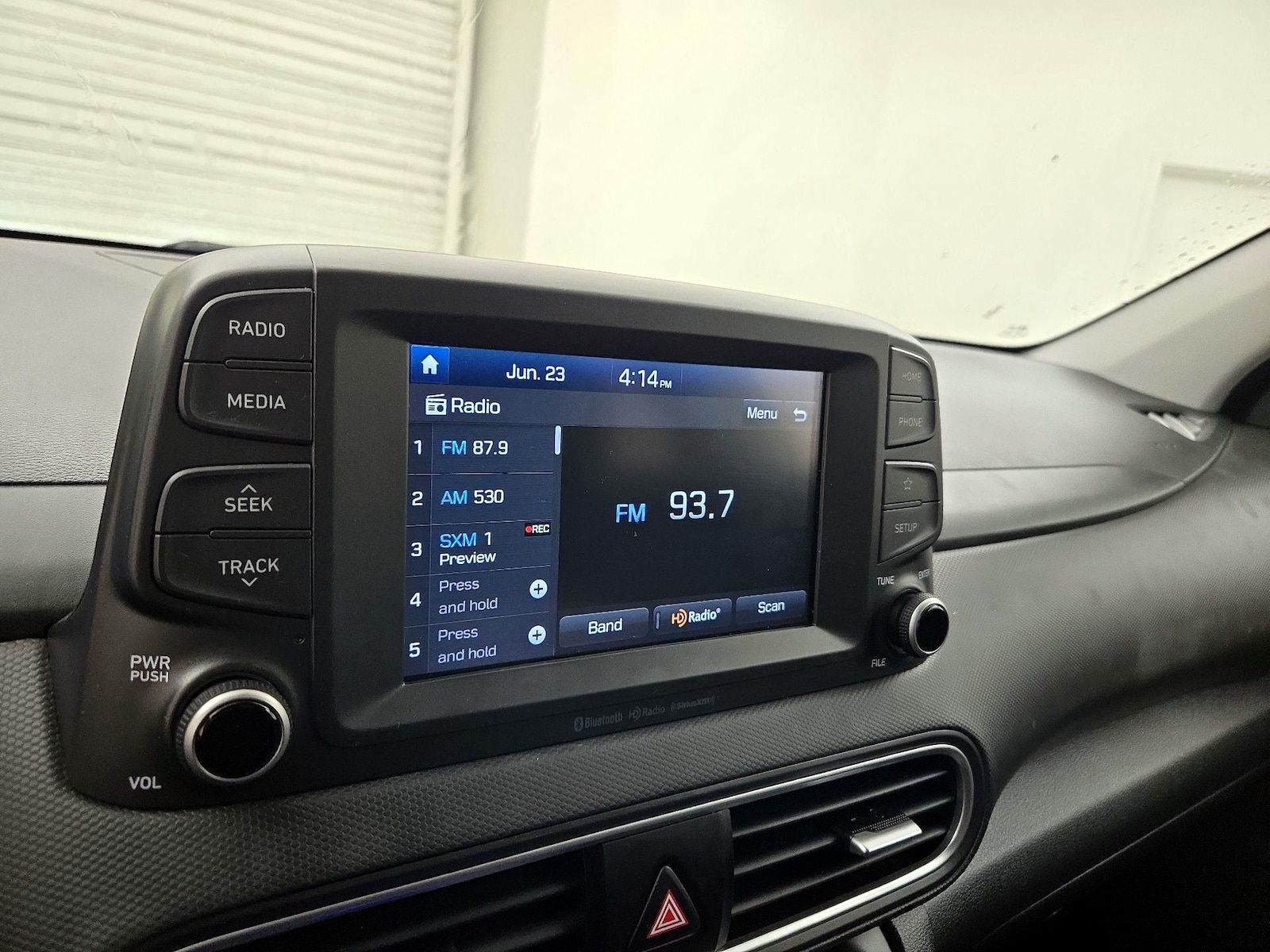 2021 Hyundai Kona SEL - Photo 16