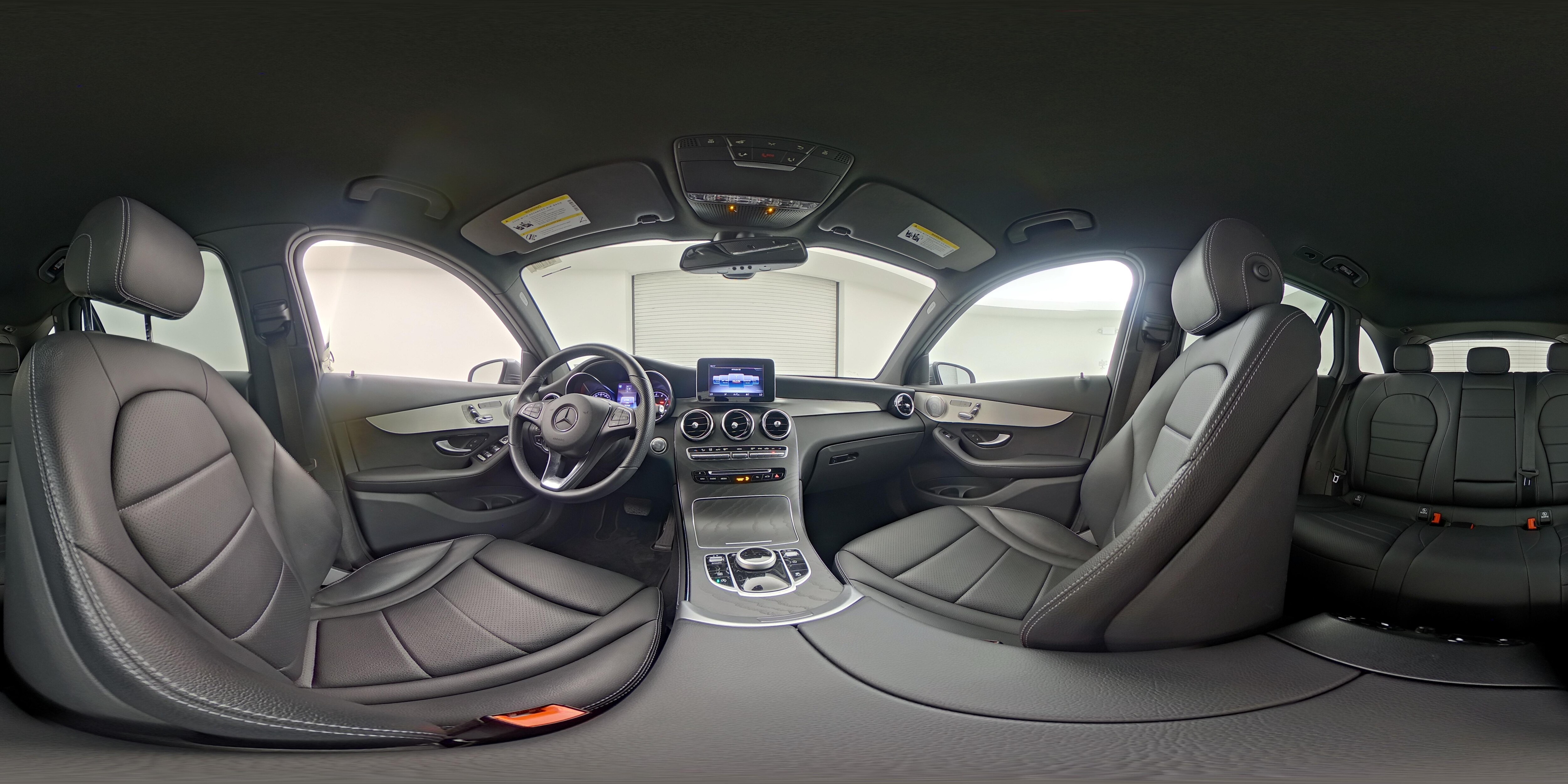2019 Mercedes-Benz GLC GLC300 - Photo 24