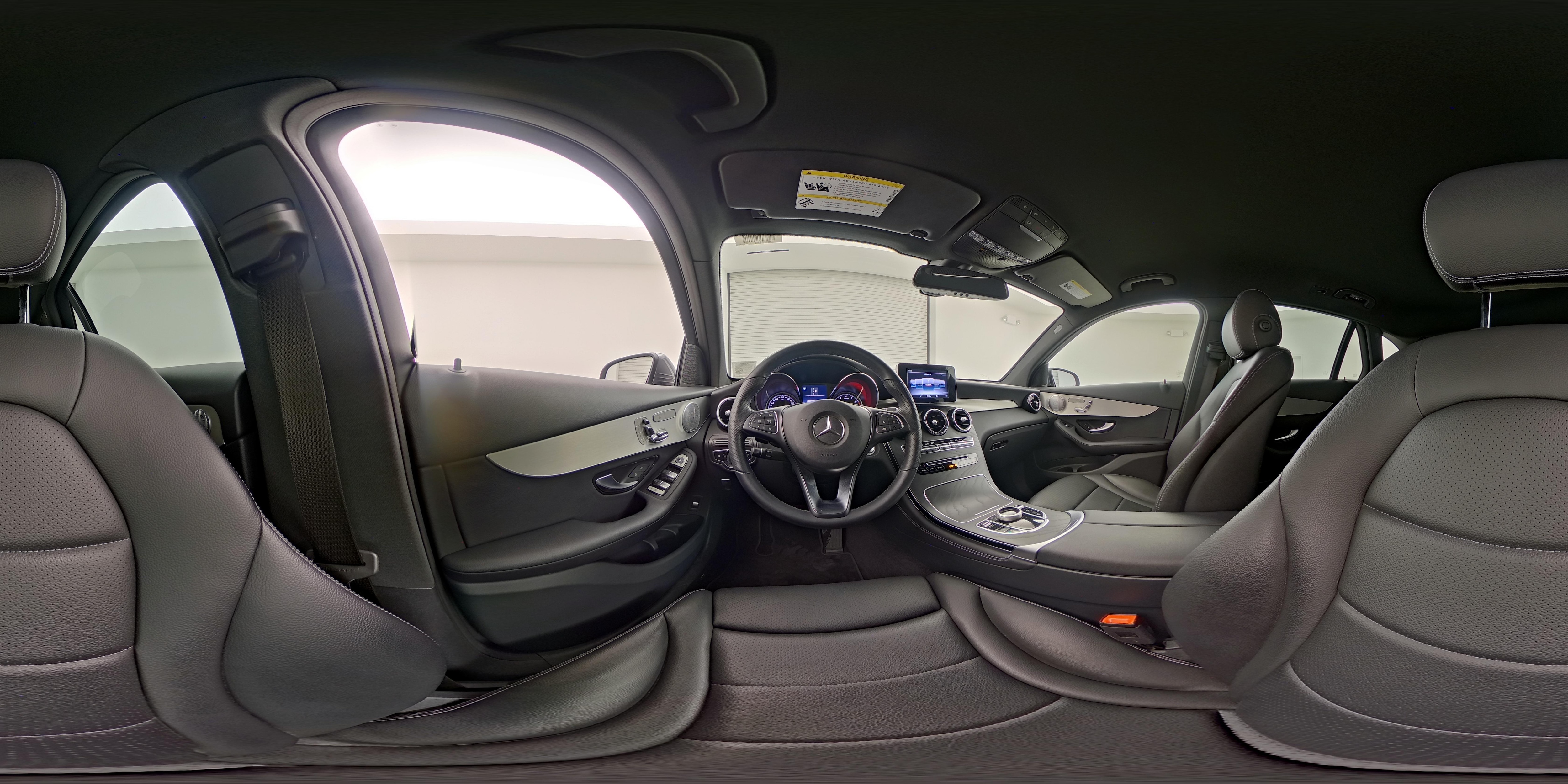 2019 Mercedes-Benz GLC GLC300 - Photo 26