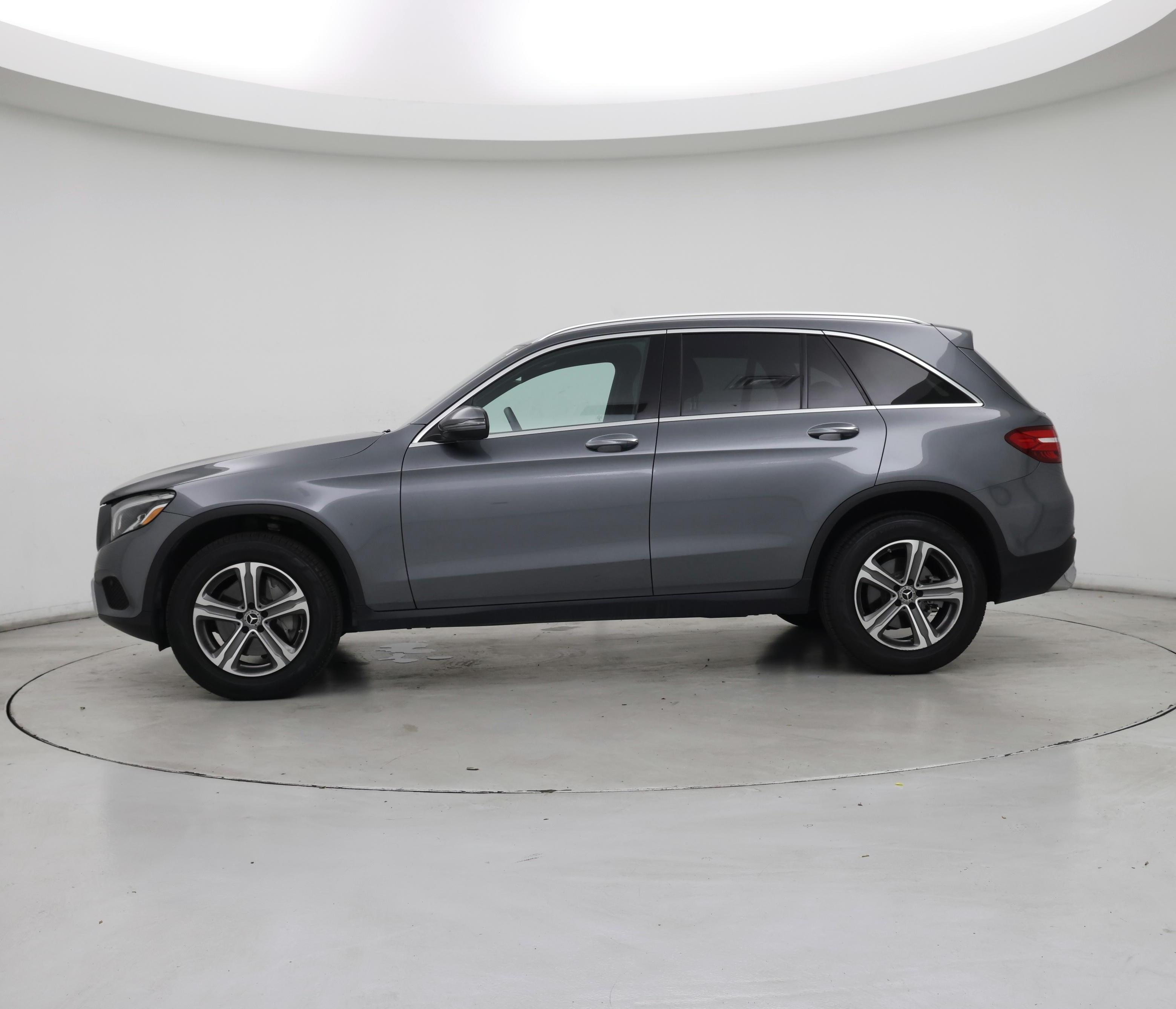 Thumbnail: 2019 Mercedes-Benz GLC - 3