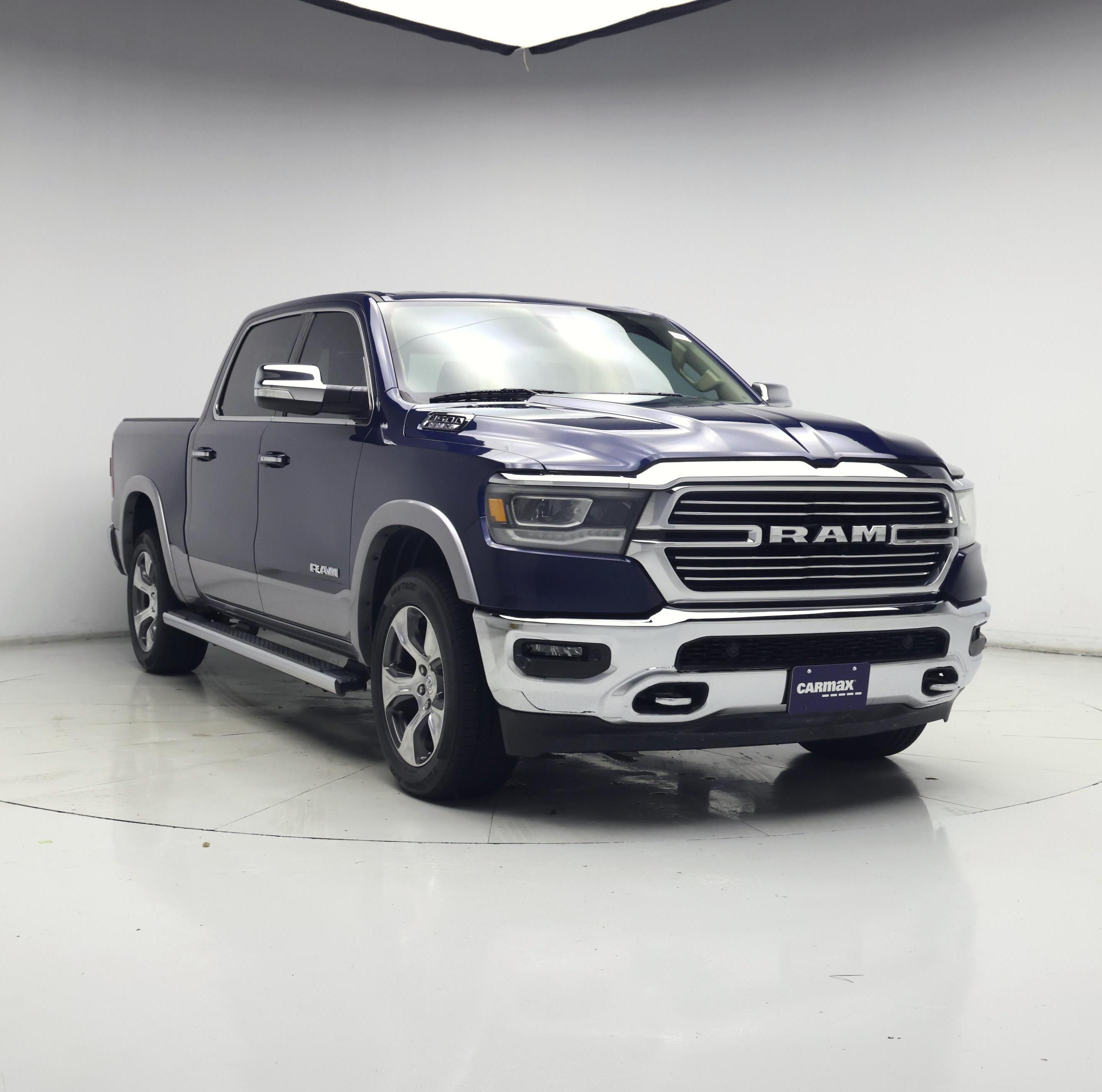  2020 RAM 1500 Laramie Crew Cab 4WD   