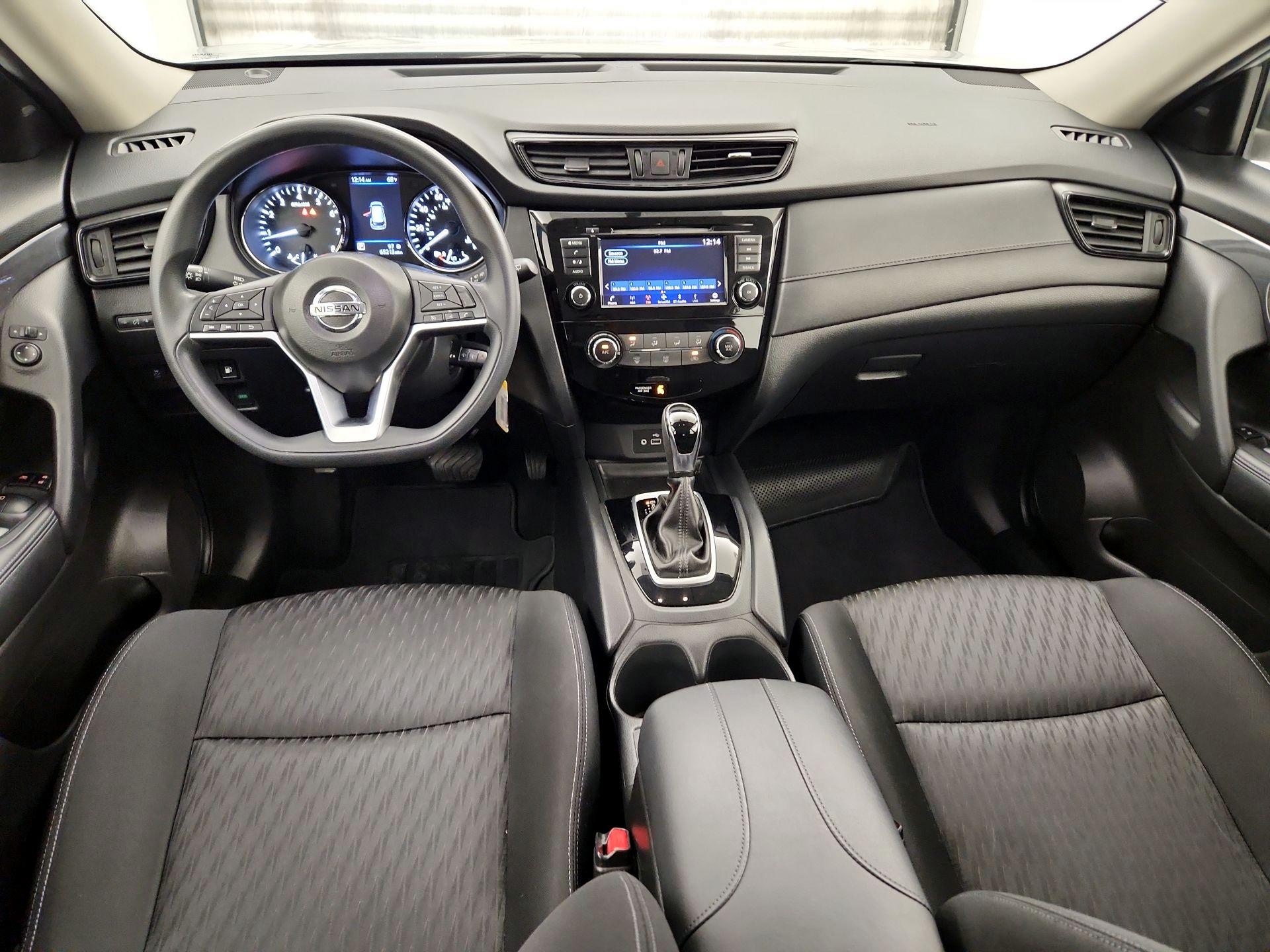 Thumbnail: 2018 Nissan Rogue - 9