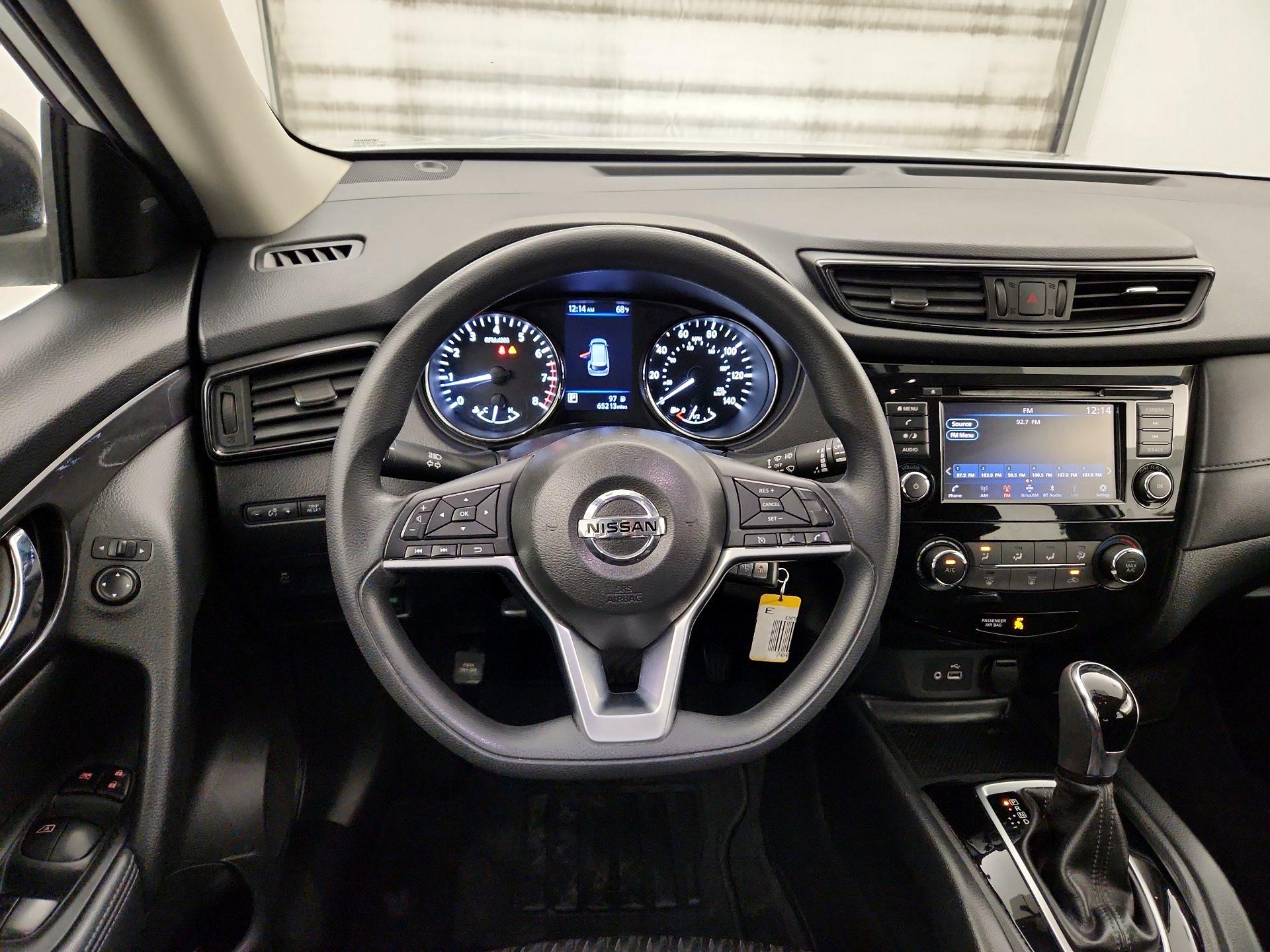 Thumbnail: 2018 Nissan Rogue - 10