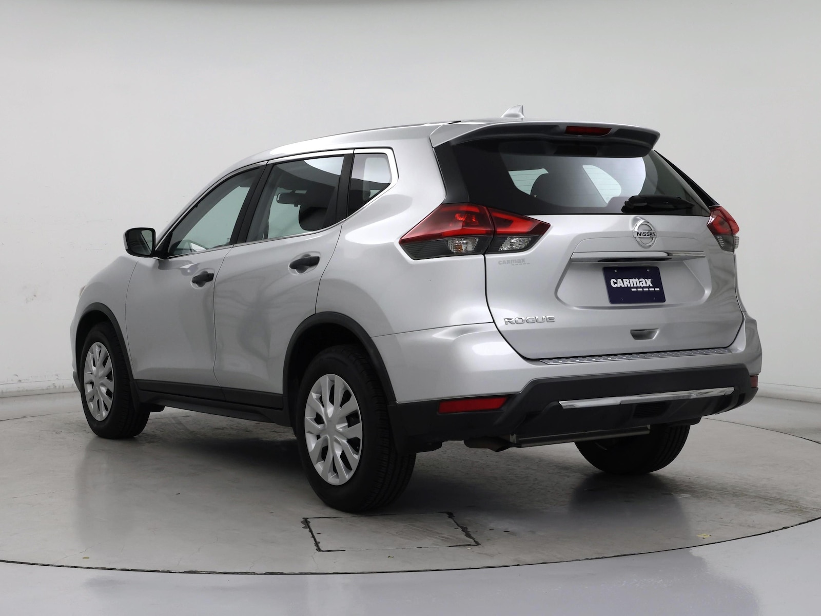 2018 Nissan Rogue S - Photo 3