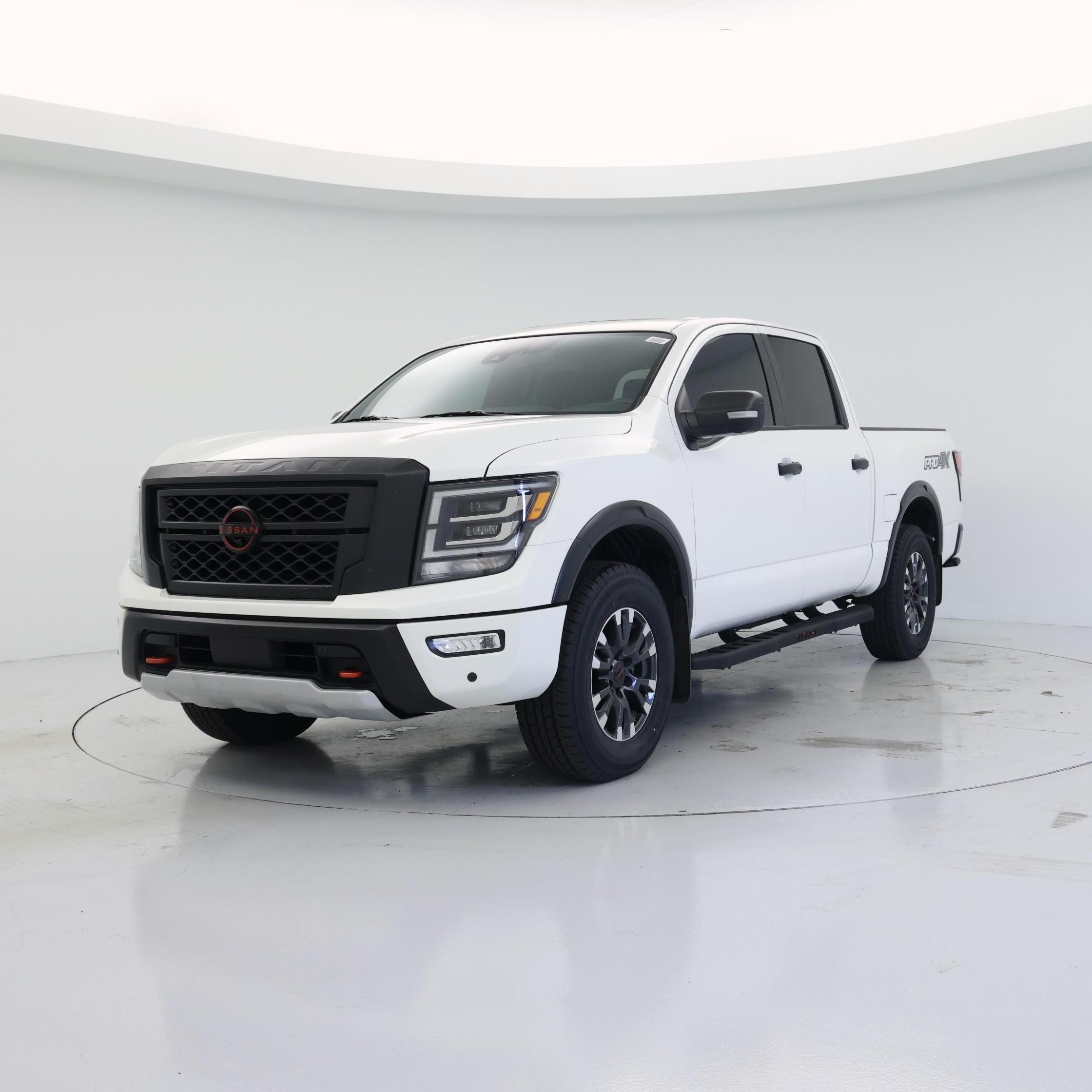 Thumbnail: 2024 Nissan Titan - 4