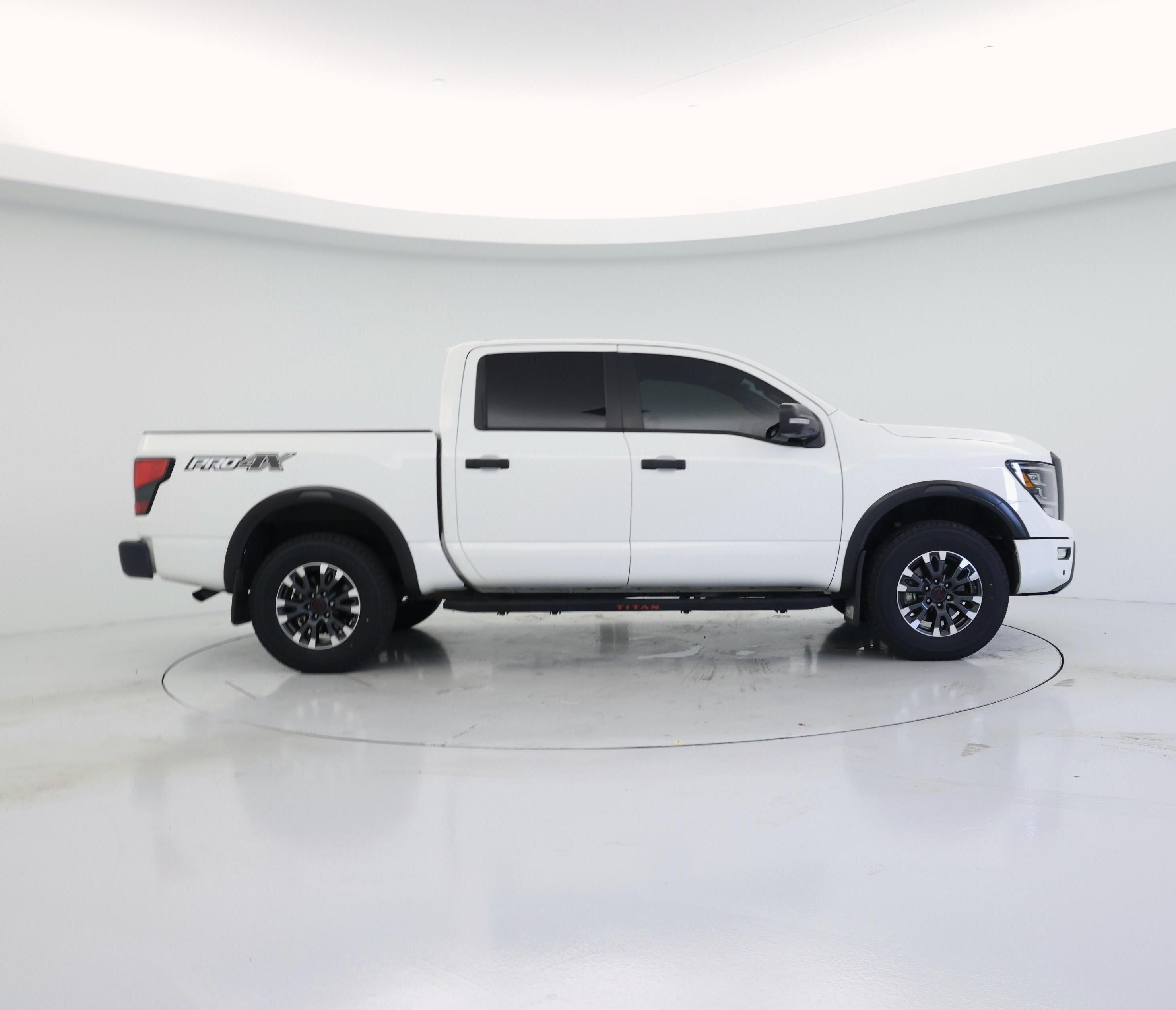 Thumbnail: 2024 Nissan Titan - 7