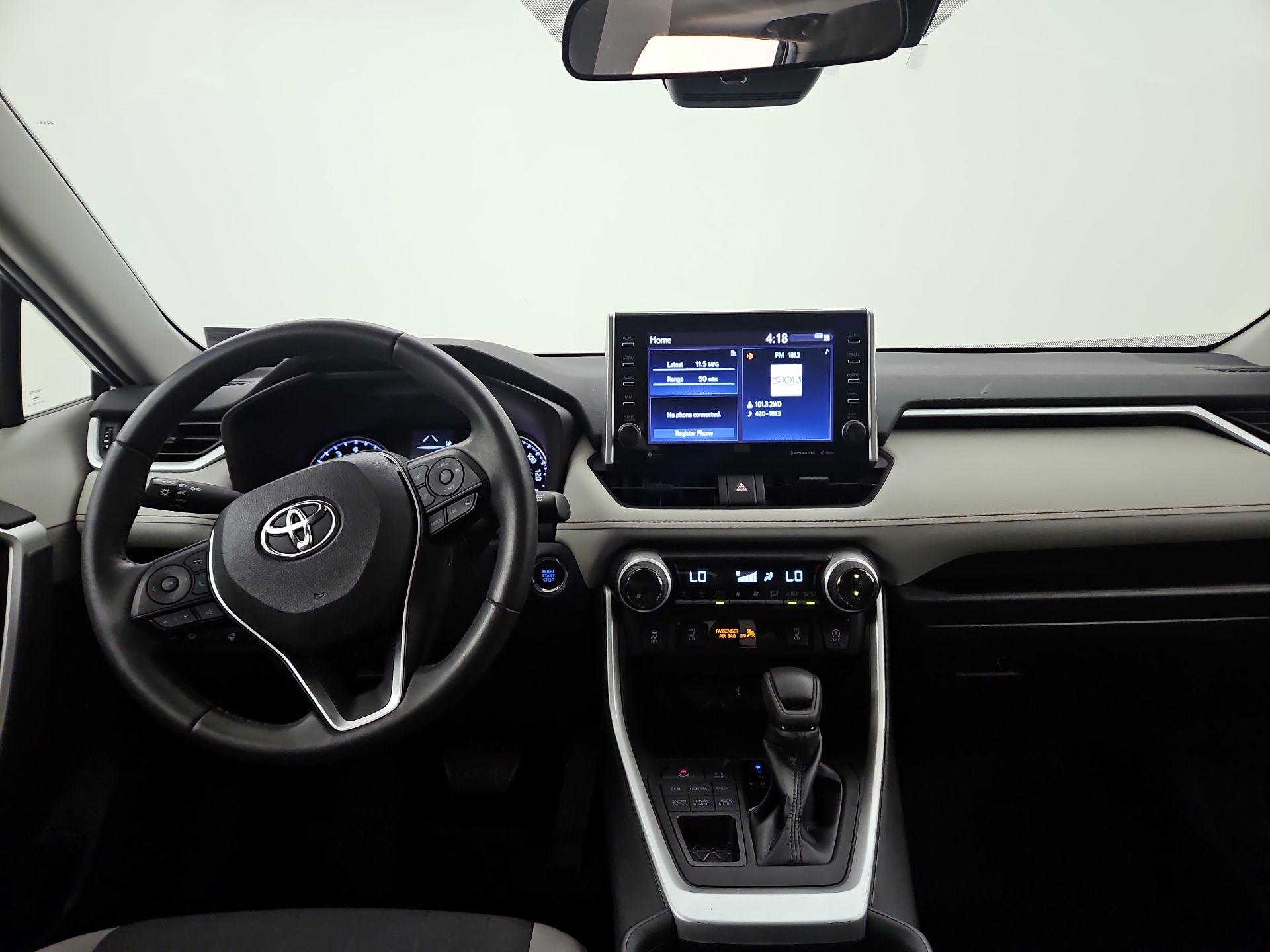 Thumbnail: 2022 Toyota RAV4 - 9