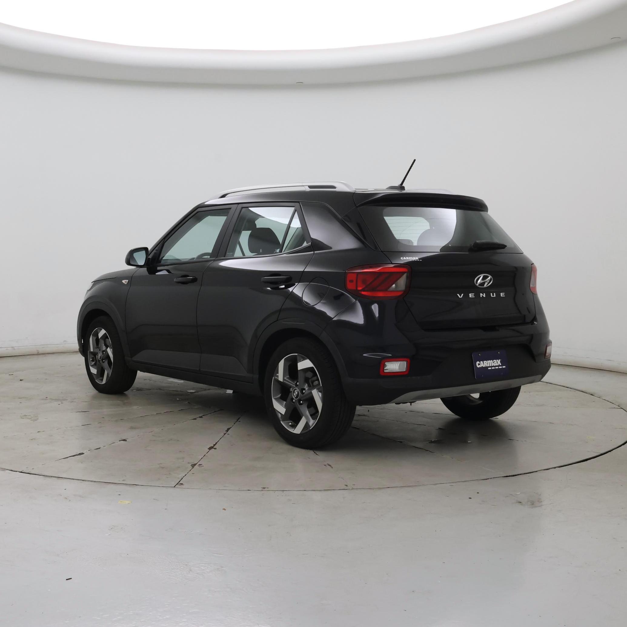 Thumbnail: 2023 Hyundai Venue - 2