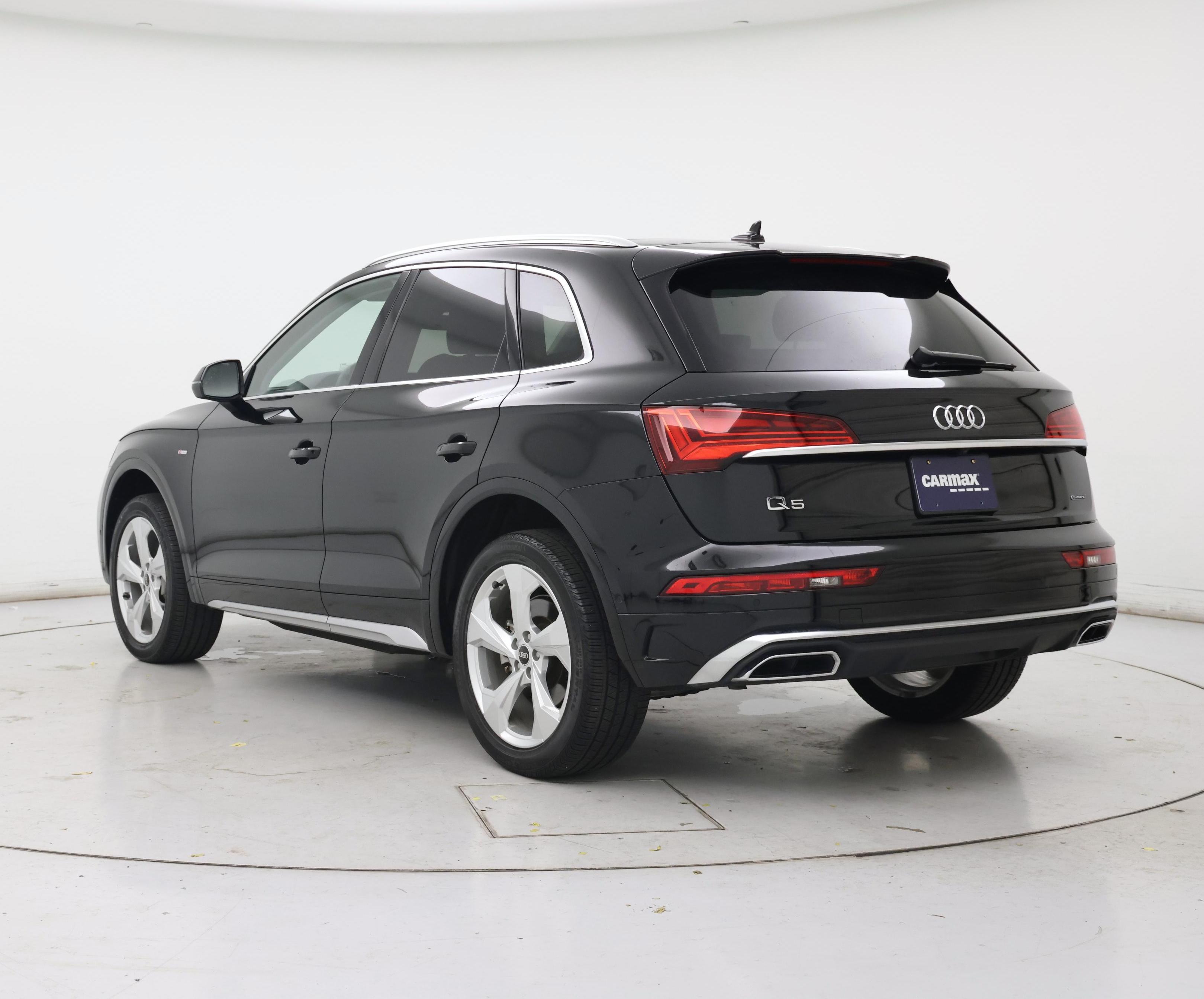 Thumbnail: 2023 Audi Q5 - 2