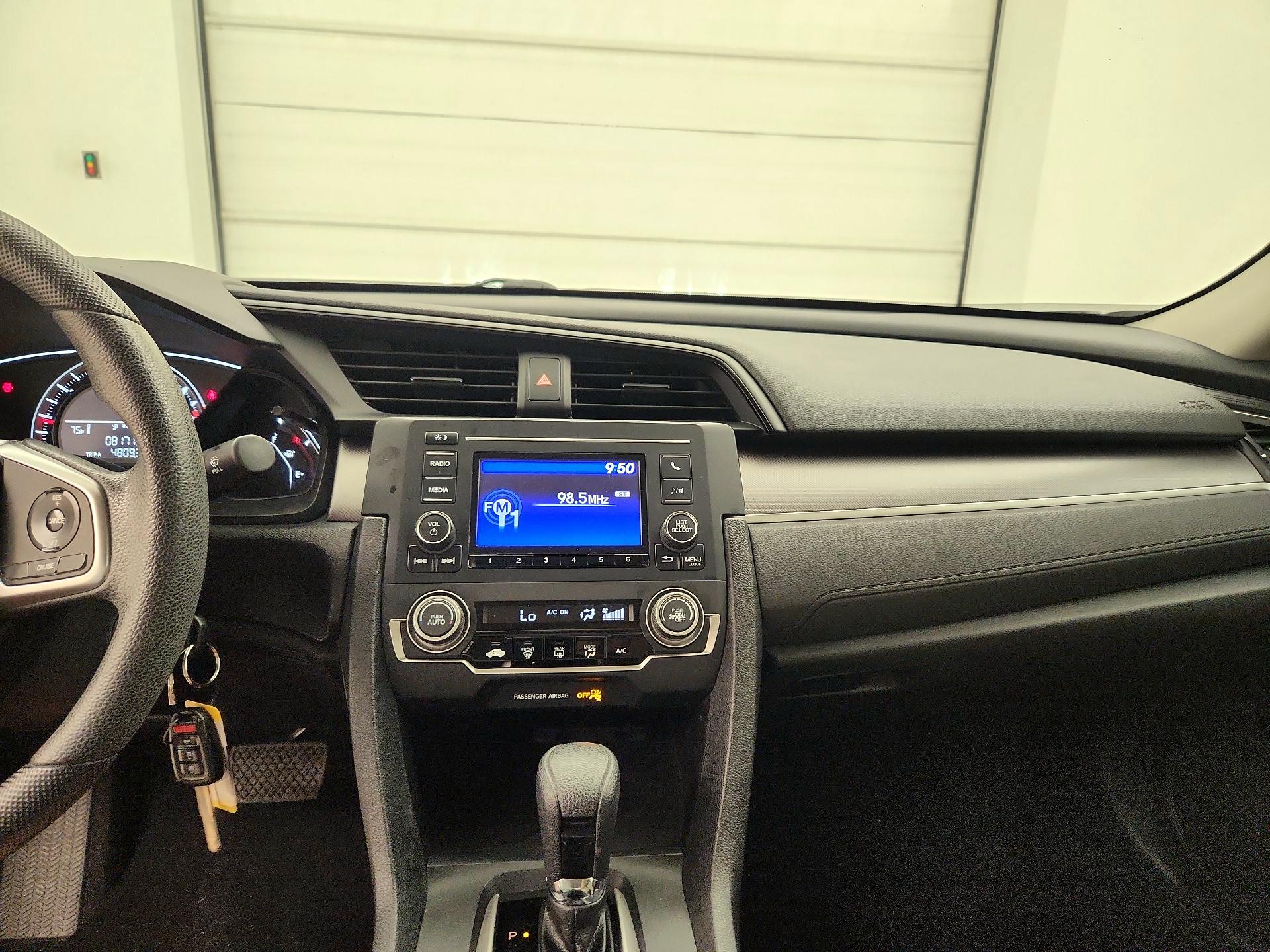 Thumbnail: 2017 Honda Civic - 9