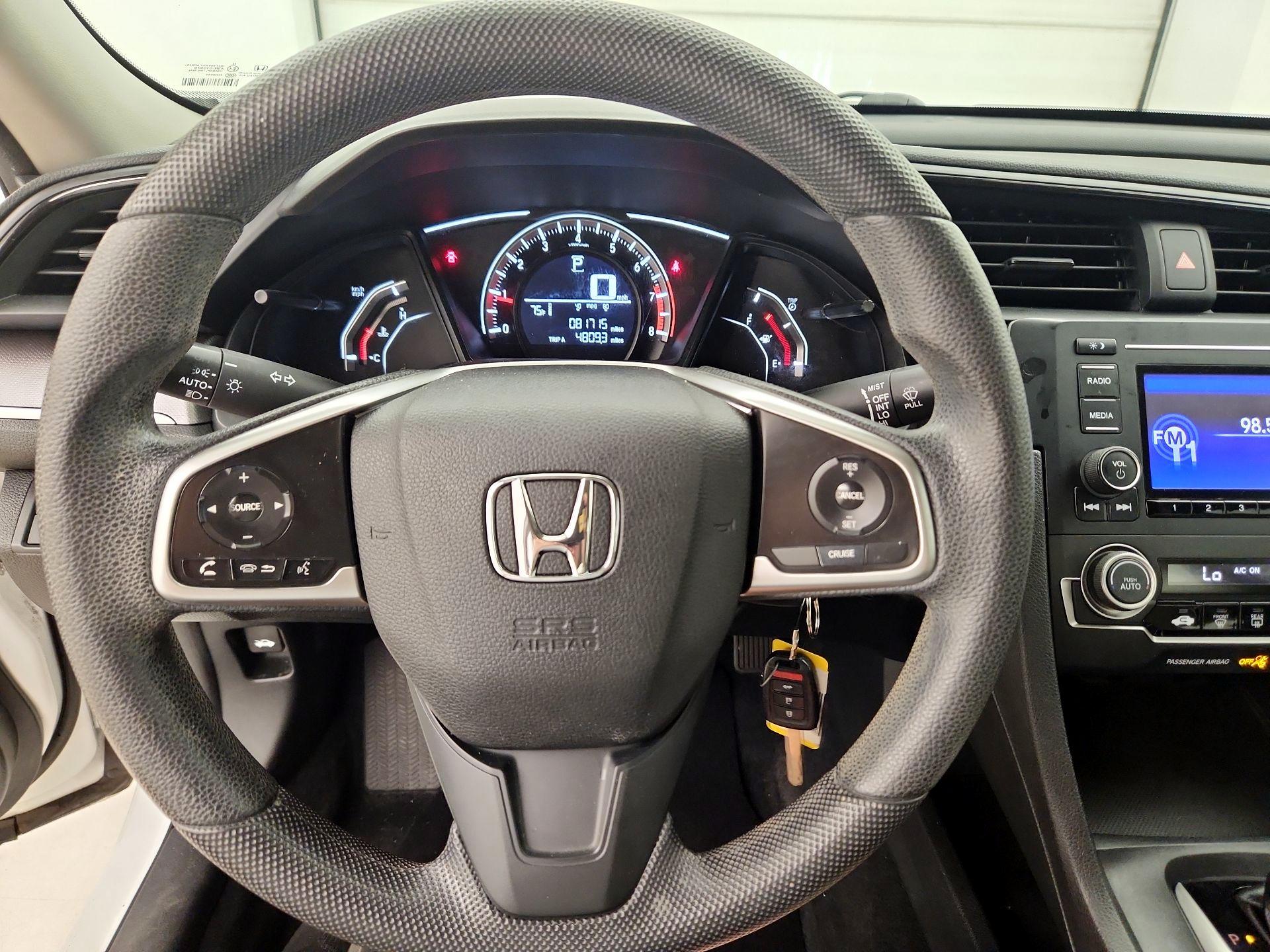 Thumbnail: 2017 Honda Civic - 10