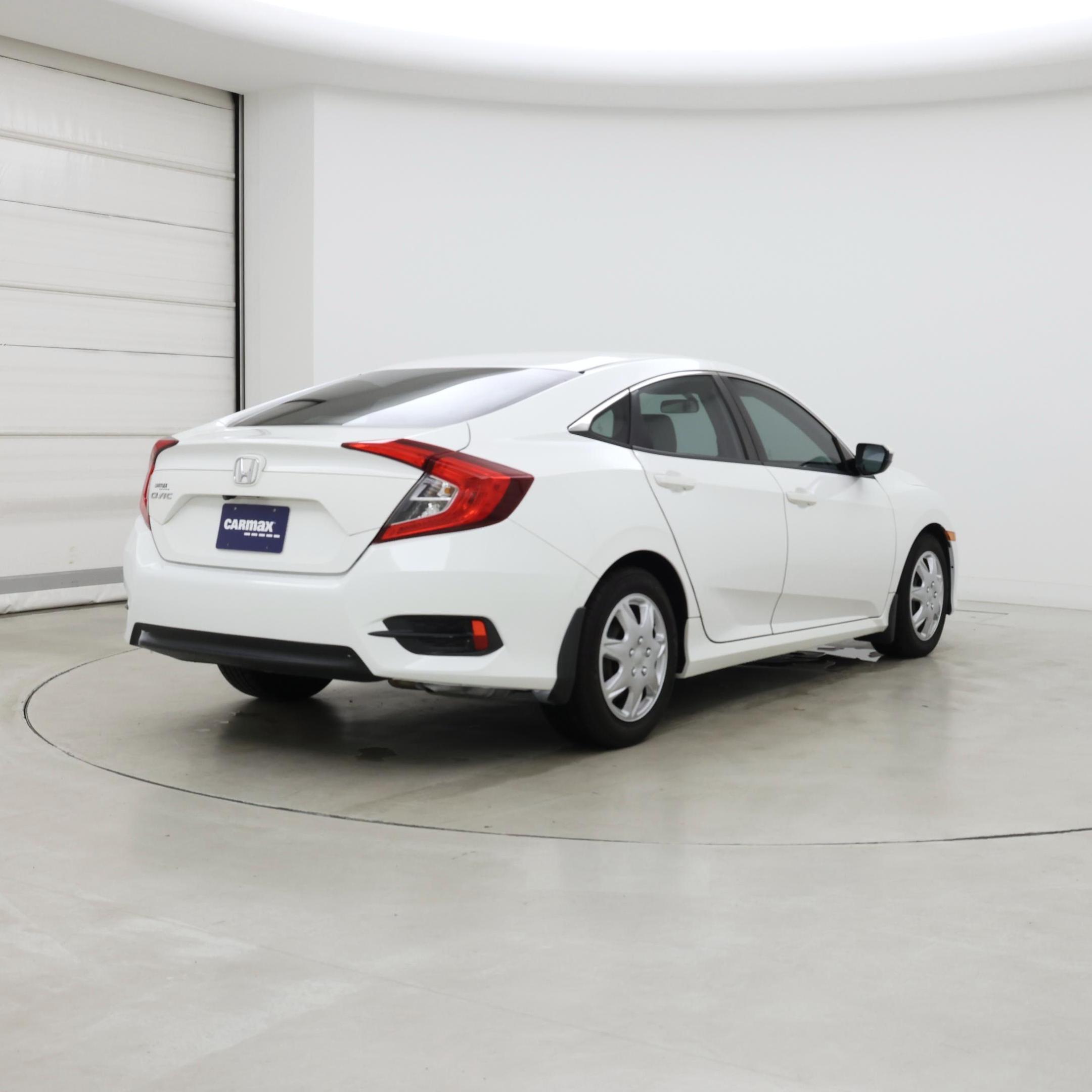 Thumbnail: 2017 Honda Civic - 8