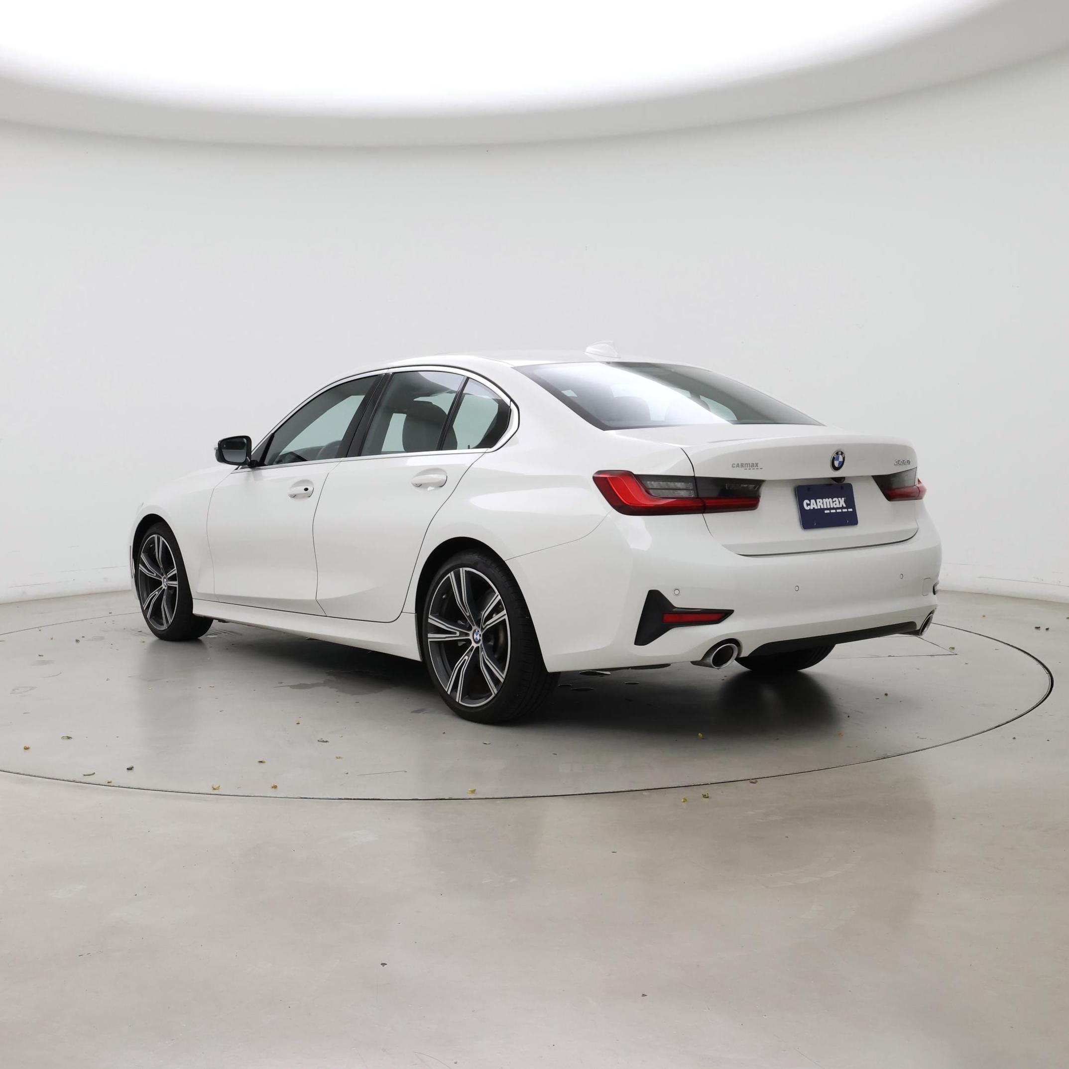 Thumbnail: 2020 BMW 3 Series - 2