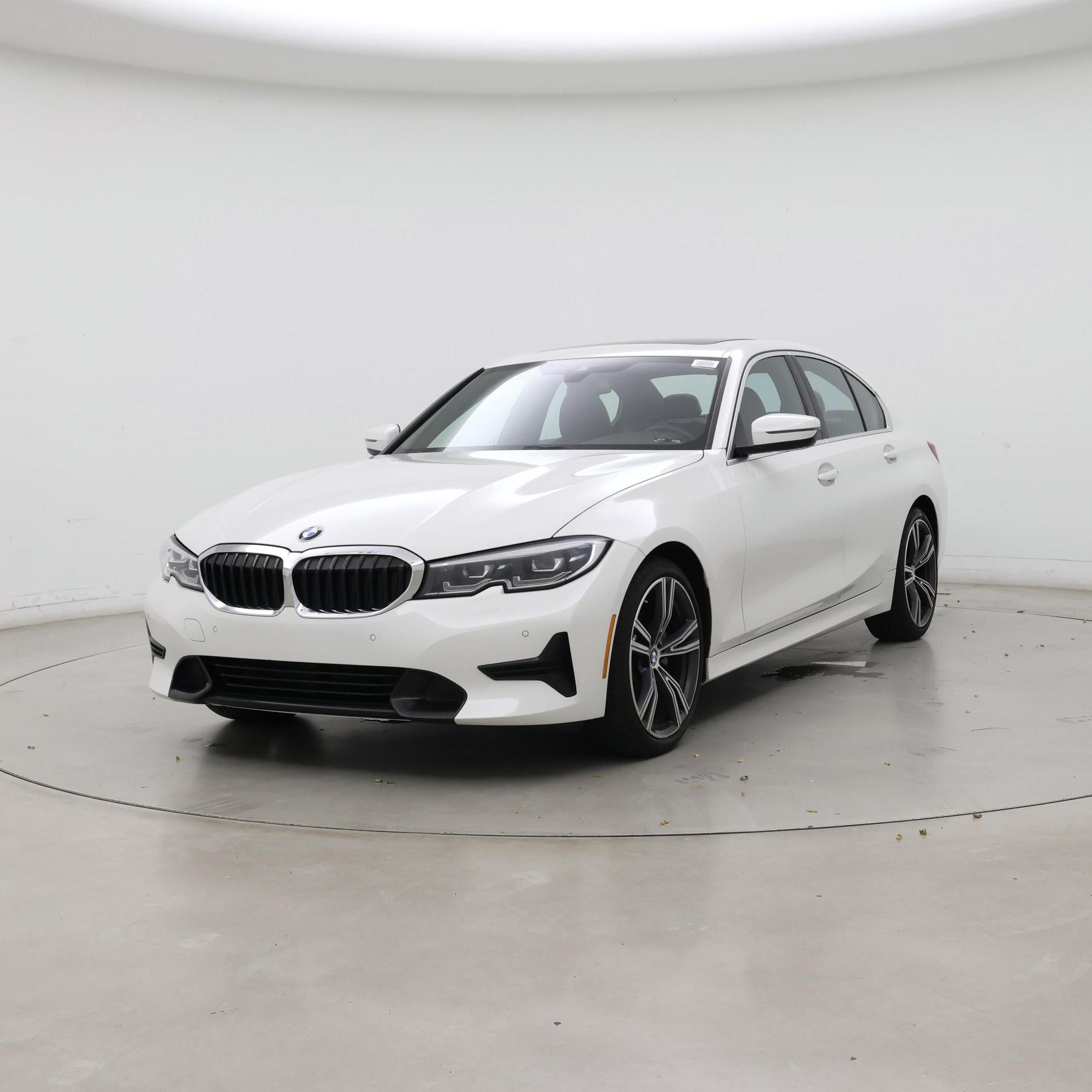 Thumbnail: 2020 BMW 3 Series - 4