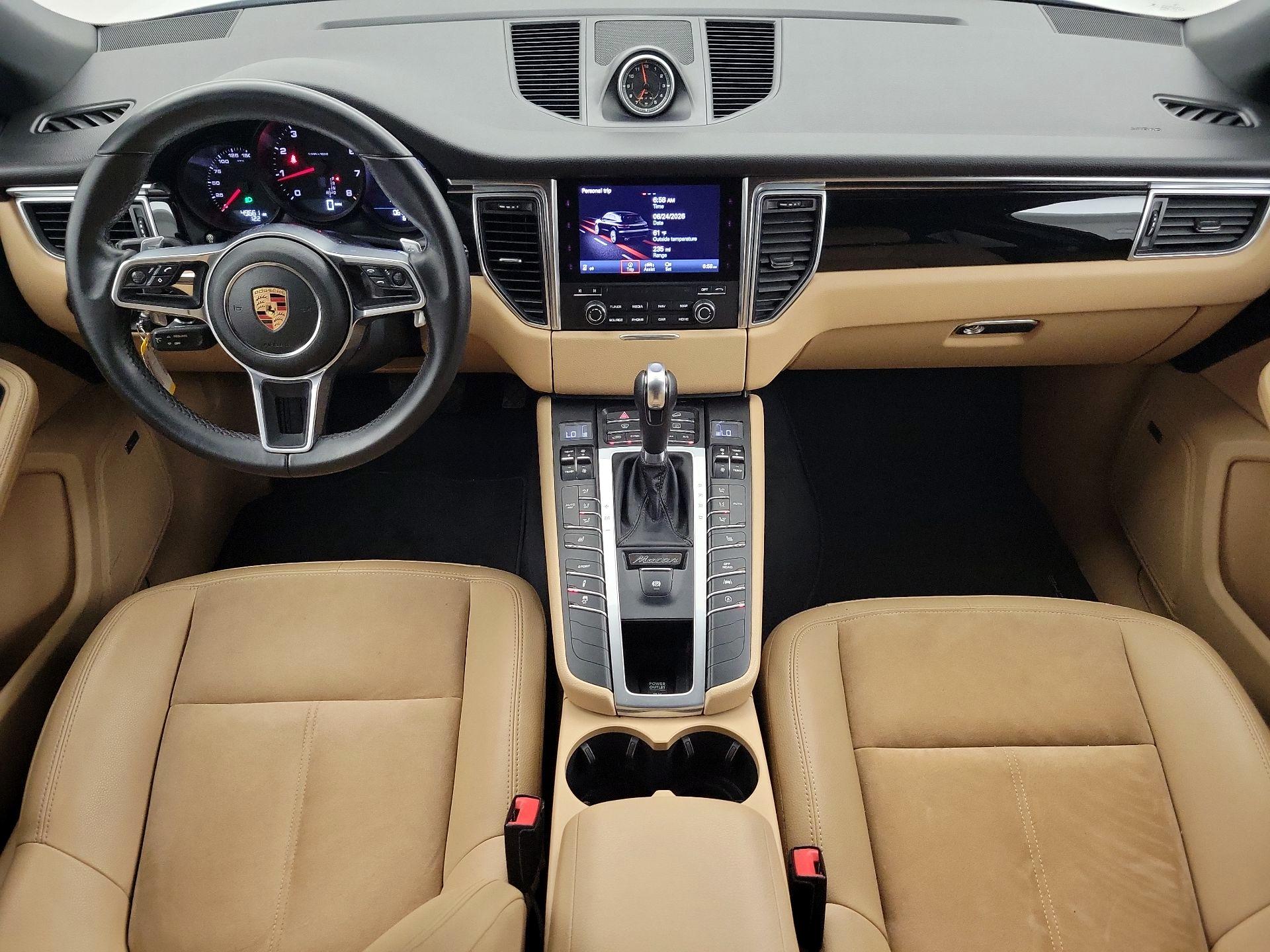 Thumbnail: 2018 Porsche Macan - 9