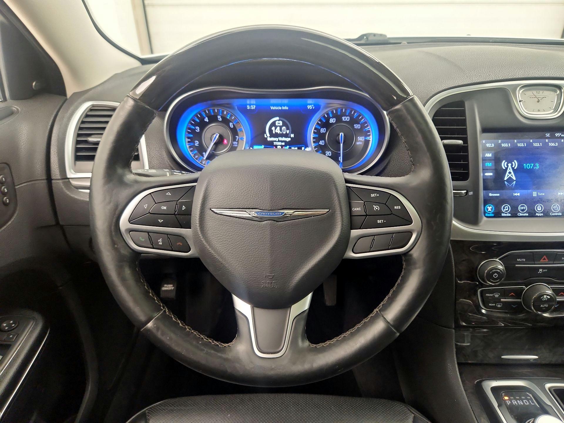 Thumbnail: 2017 Chrysler 300 - 10