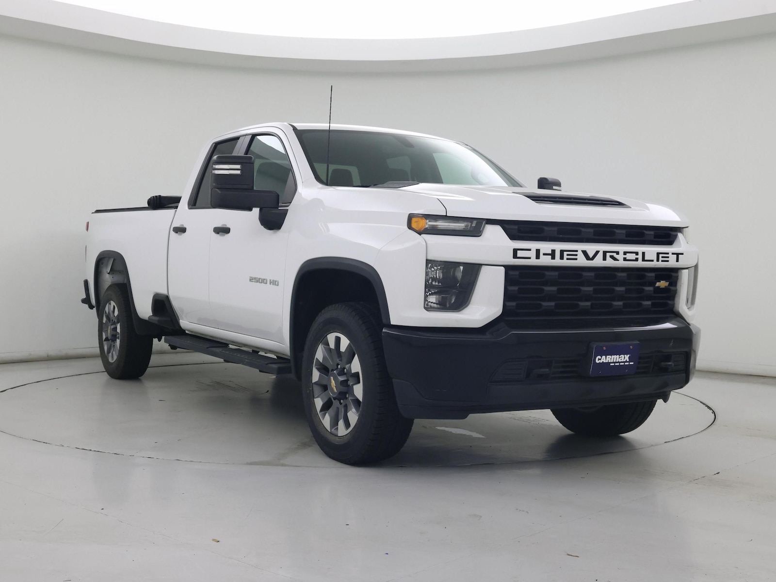 2021 Chevrolet Silverado 2500HD Custom - Photo 2