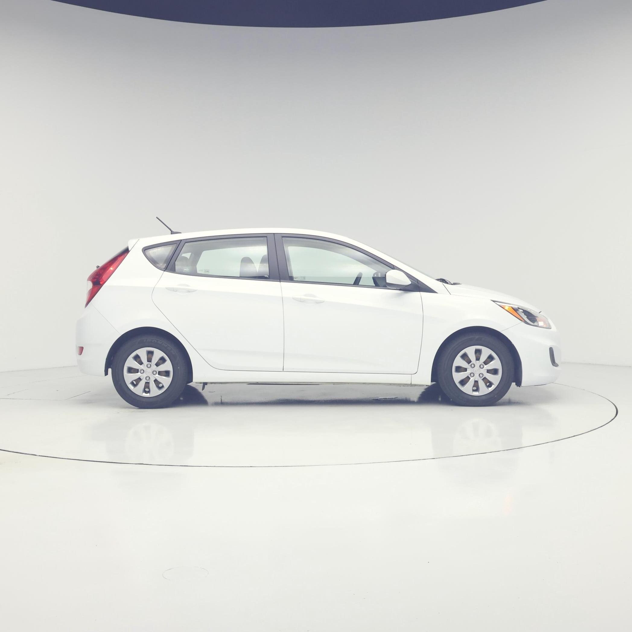 Thumbnail: 2017 Hyundai Accent - 7