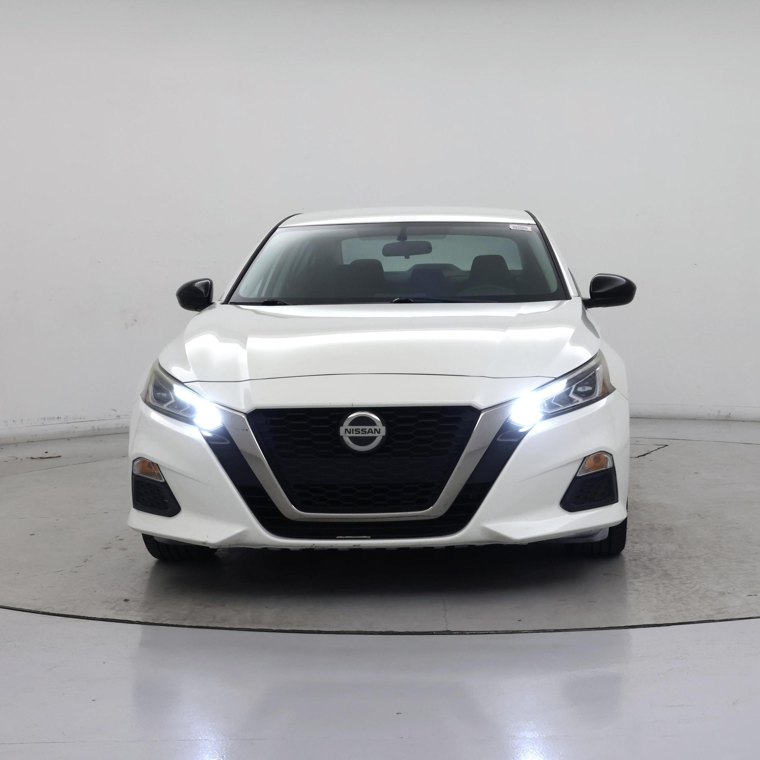 Thumbnail: 2019 Nissan Altima - 5
