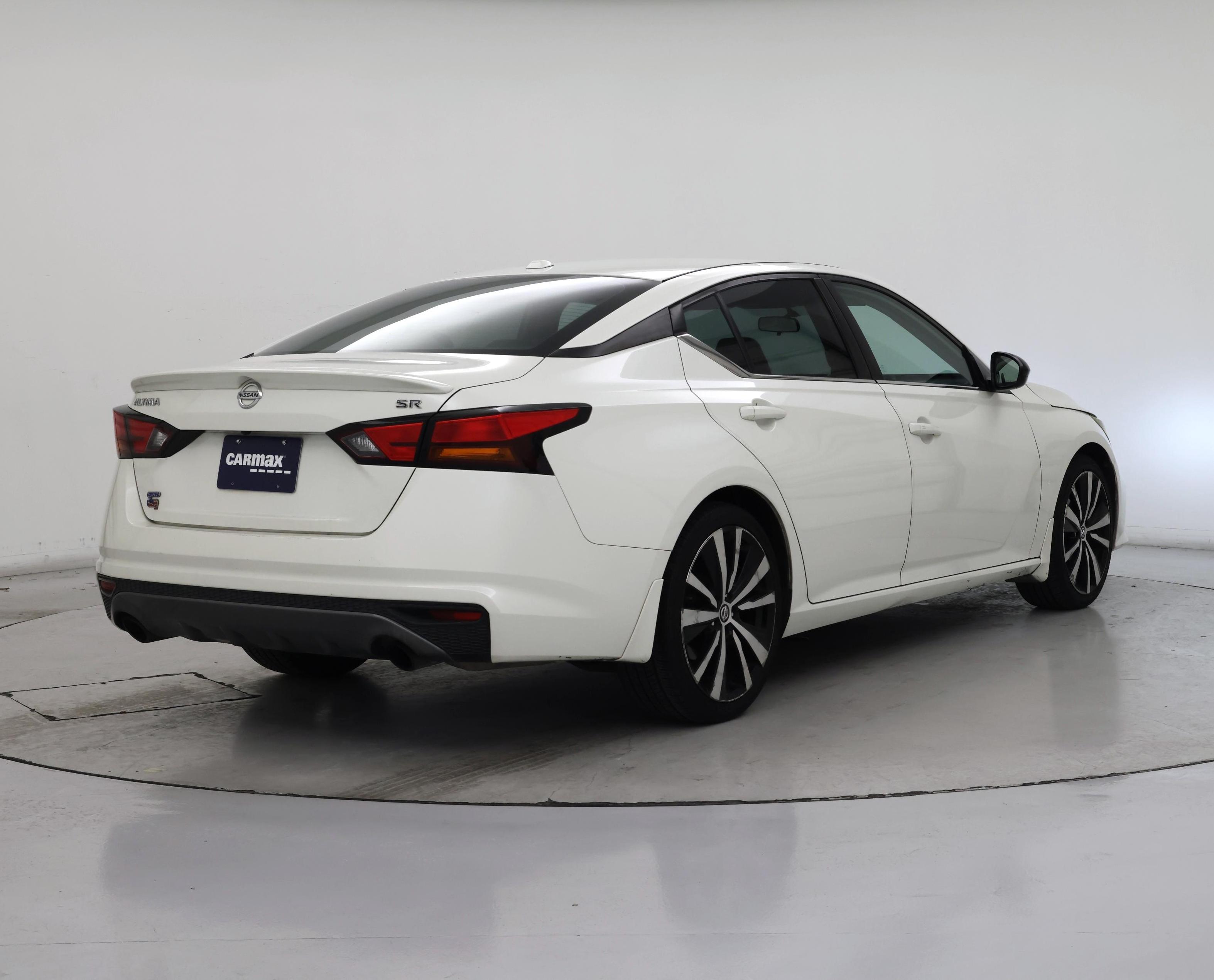 Thumbnail: 2019 Nissan Altima - 8
