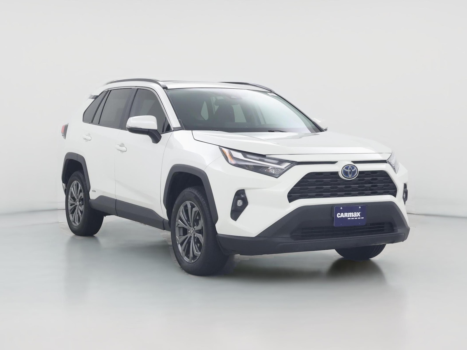 2022 Toyota RAV4 XLE Premium - Photo 1