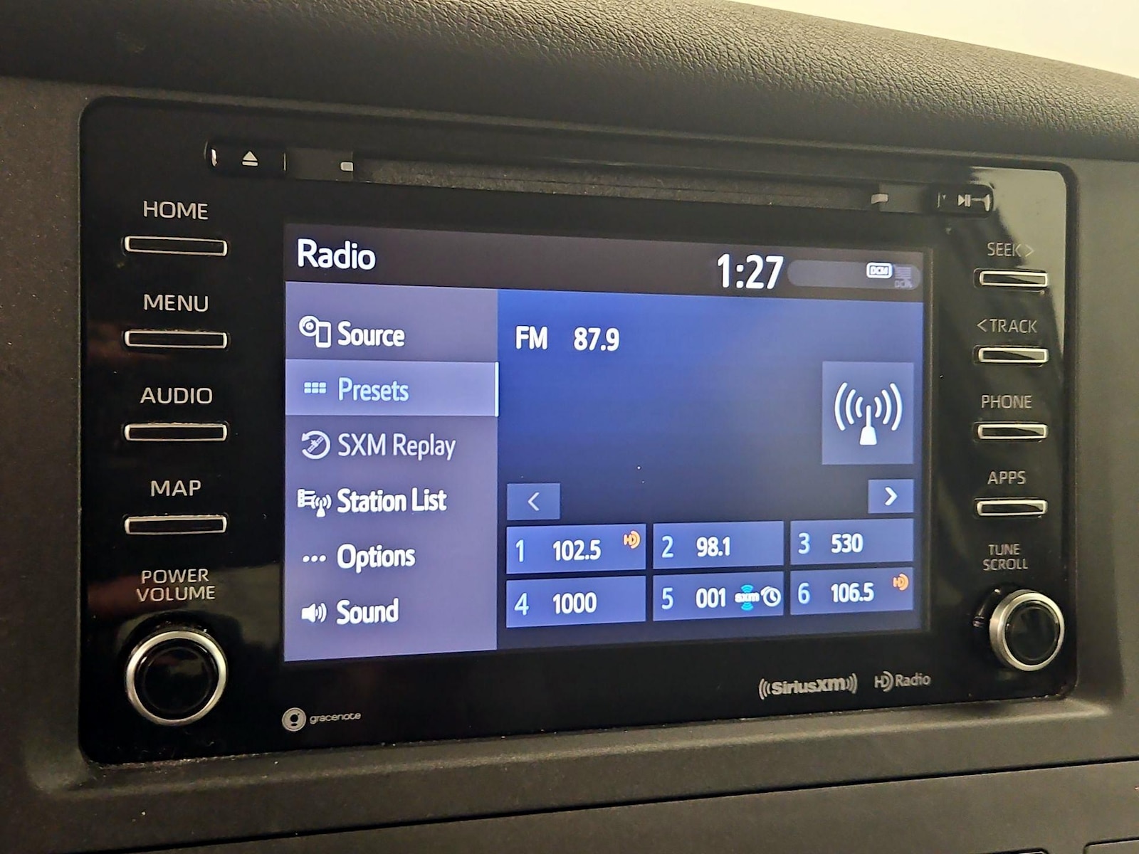 2019 Toyota Sienna LE - Photo 16