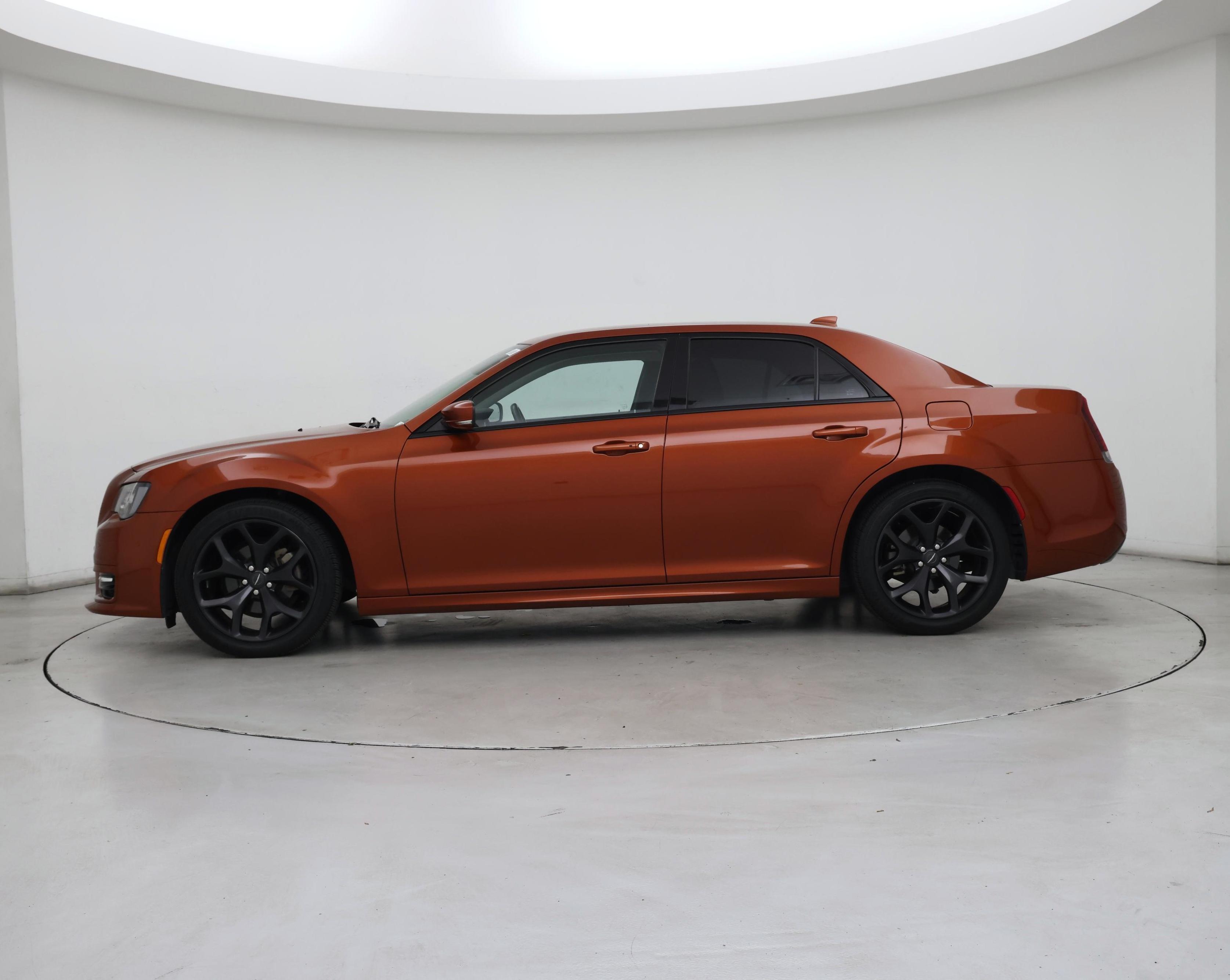 Thumbnail: 2021 Chrysler 300 - 3