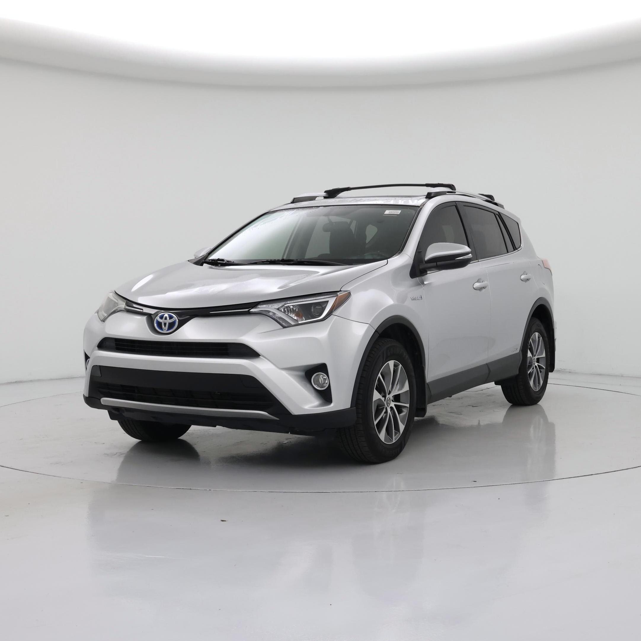 Thumbnail: 2016 Toyota RAV4 - 4
