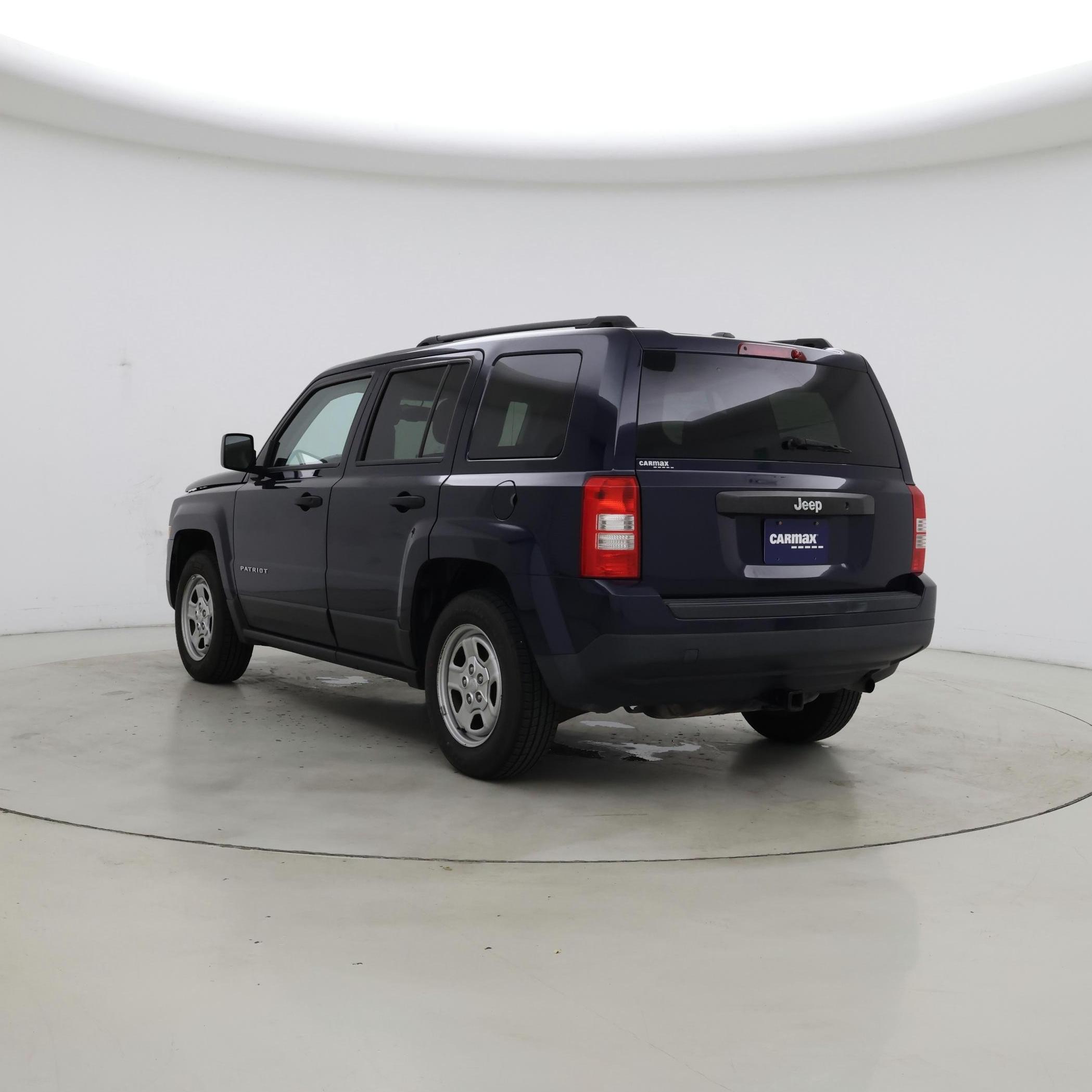Thumbnail: 2016 Jeep Patriot - 2